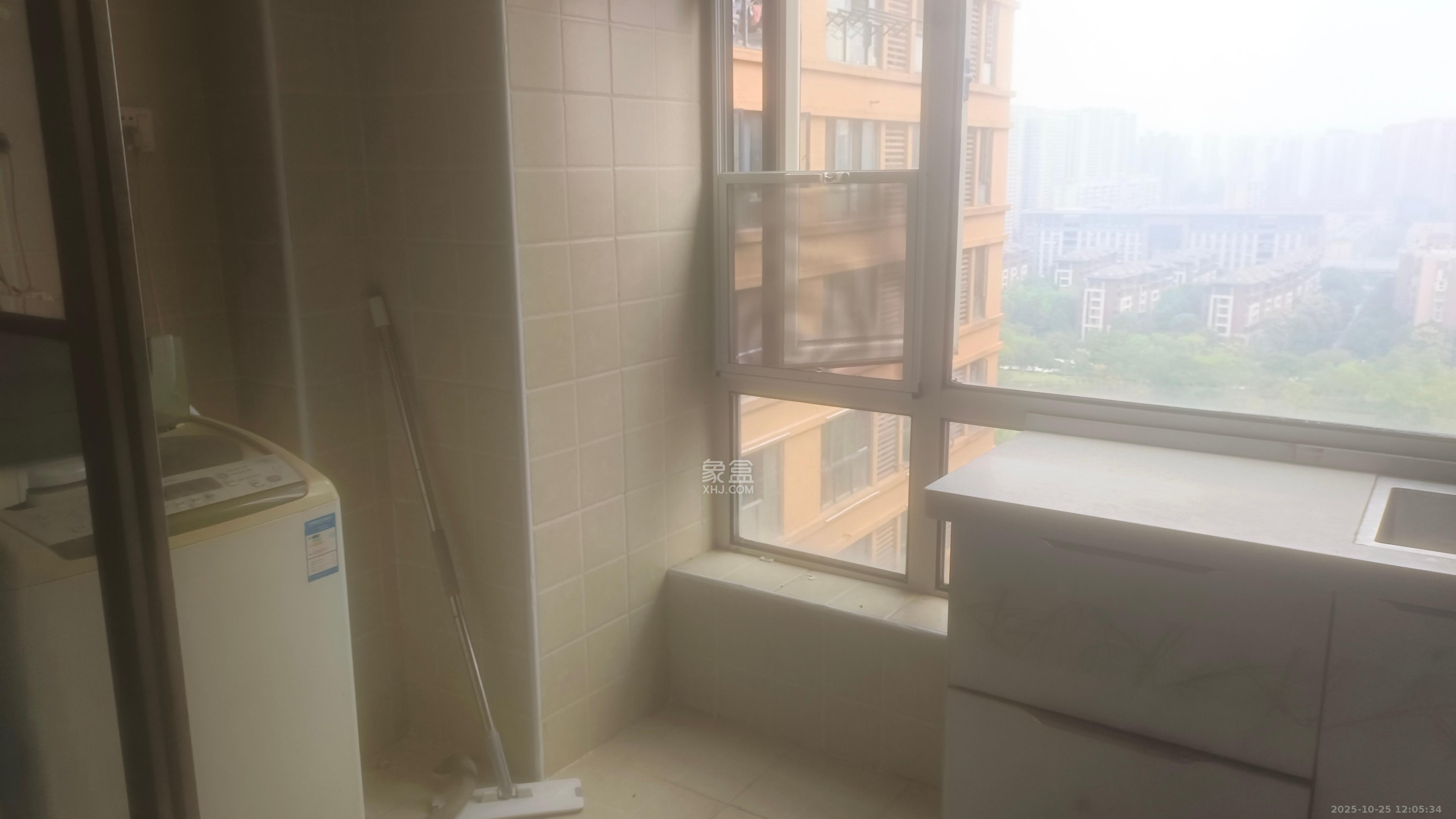 五矿万境水岸二期（五矿万境水岸和苑）  1室1厅1卫    1300.0元/月室内图