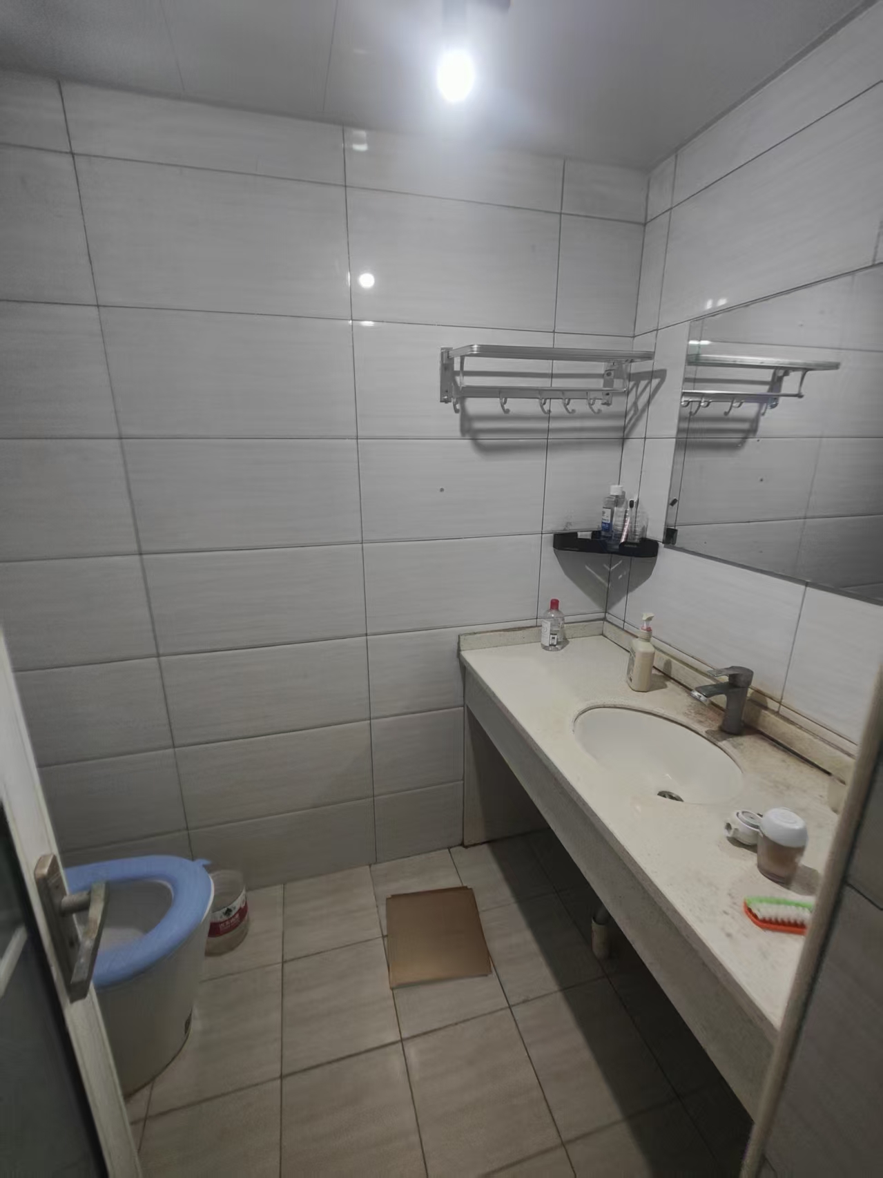 汇宇金城  2室2厅1卫    2100.0元/月室内图