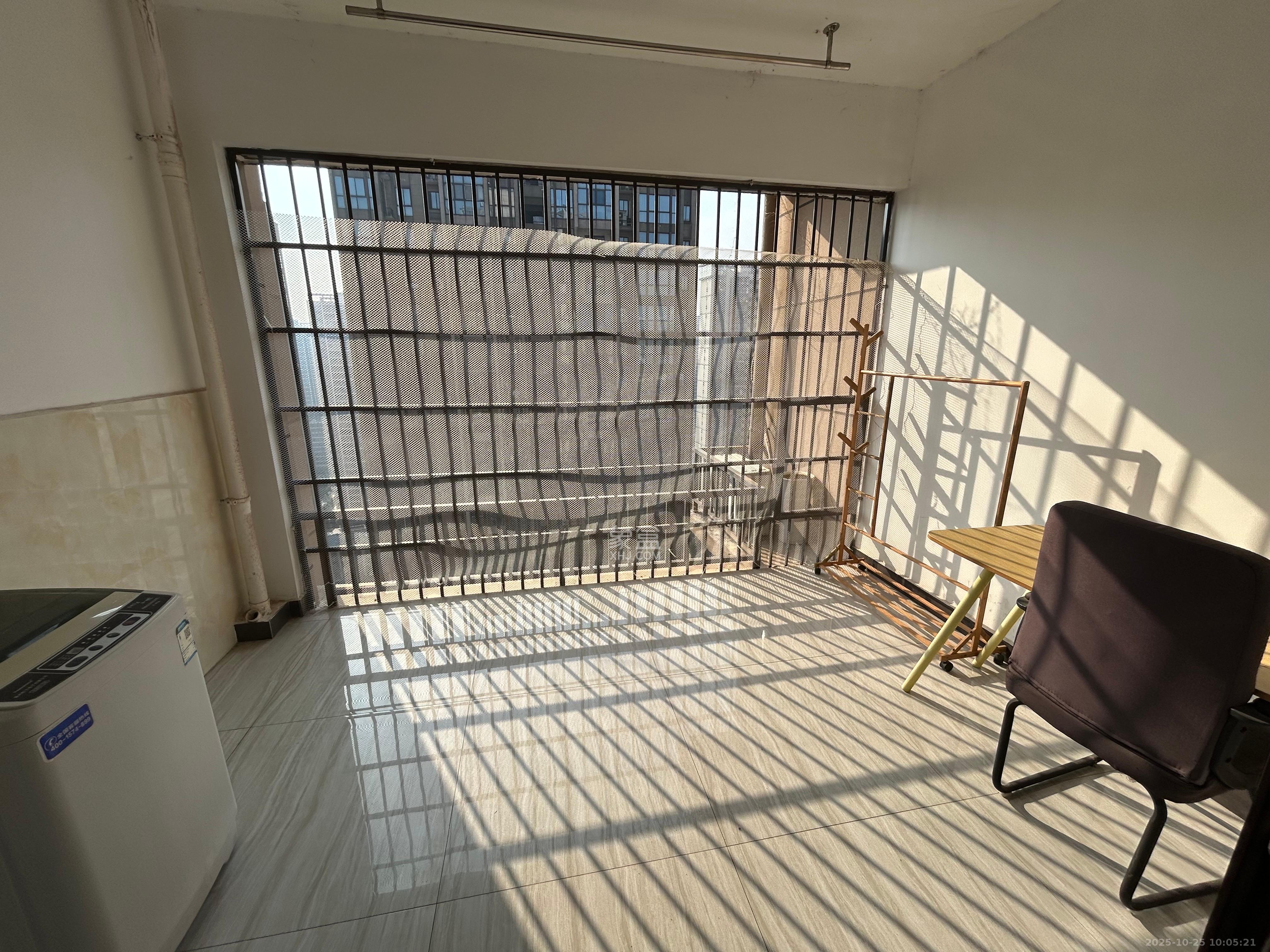 星月绿洲  1室0厅0卫    1900.0元/月室内图