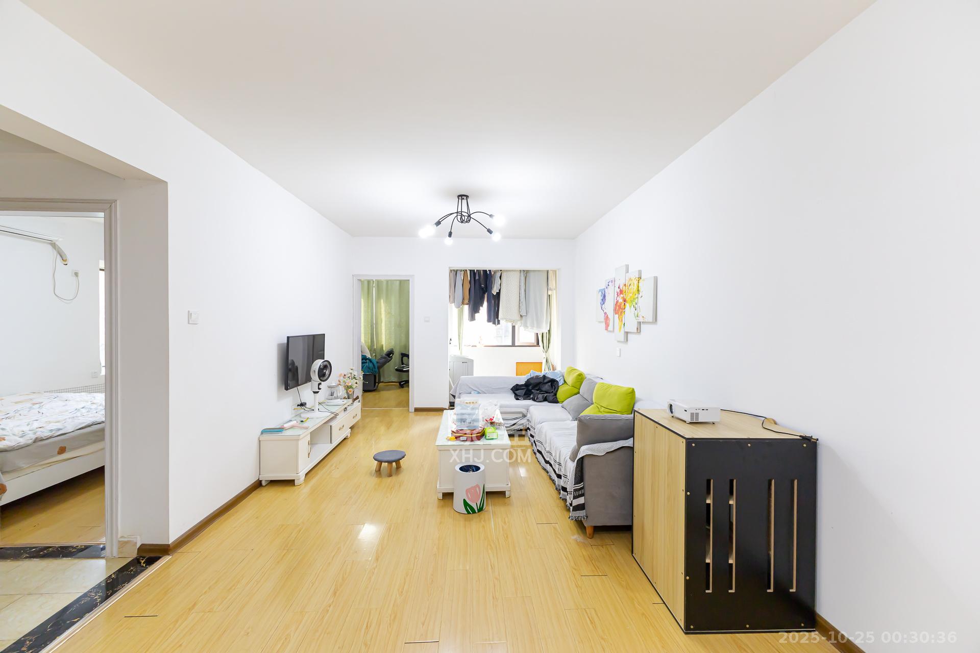 勤诚达境界城  3室2厅1卫    68.0万