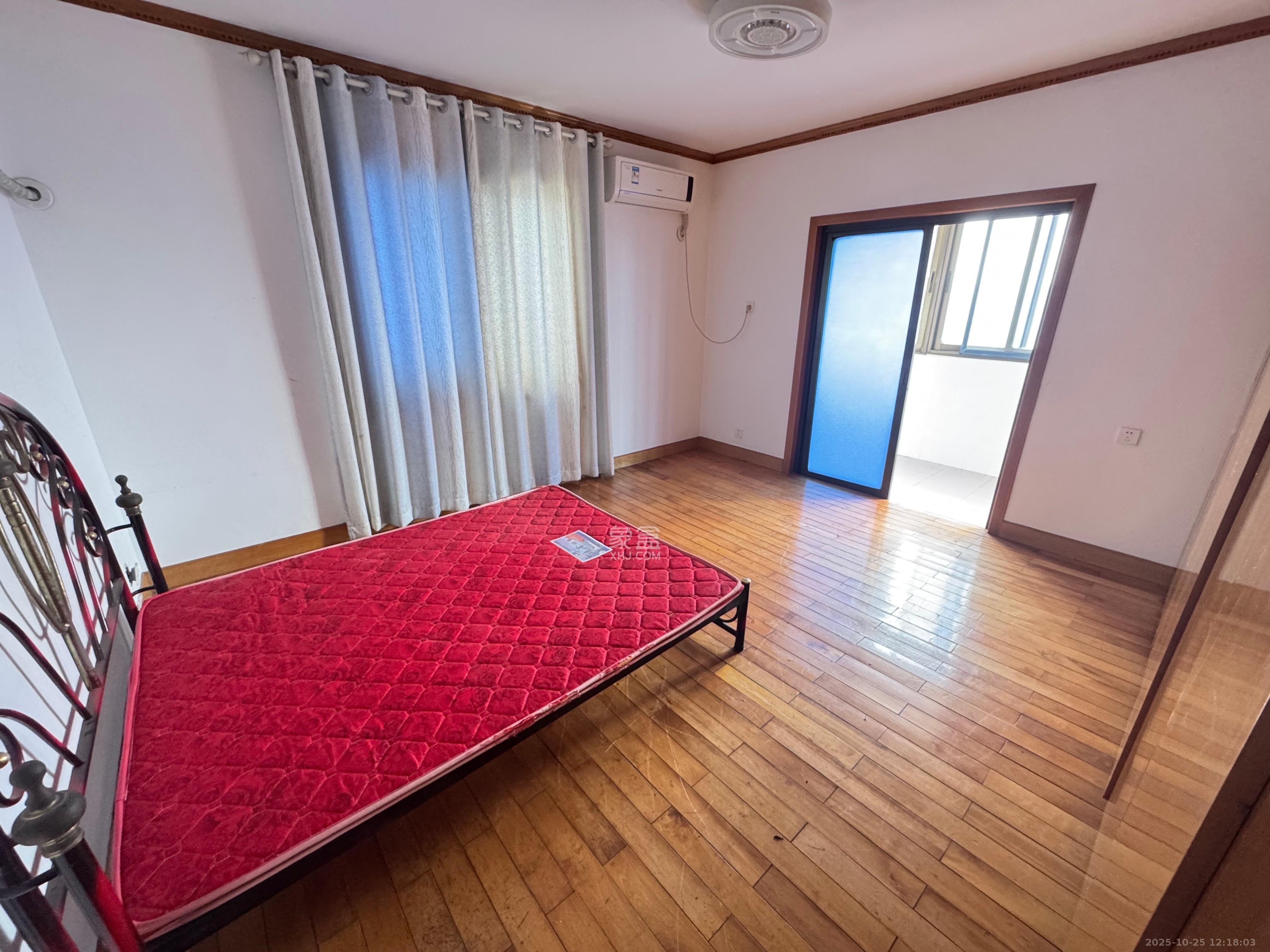 银园公寓(芙蓉区) 3室1厅1卫 2500.0元/月 银园公寓(芙蓉区) 3室1厅1卫 2500.0元/月室内图