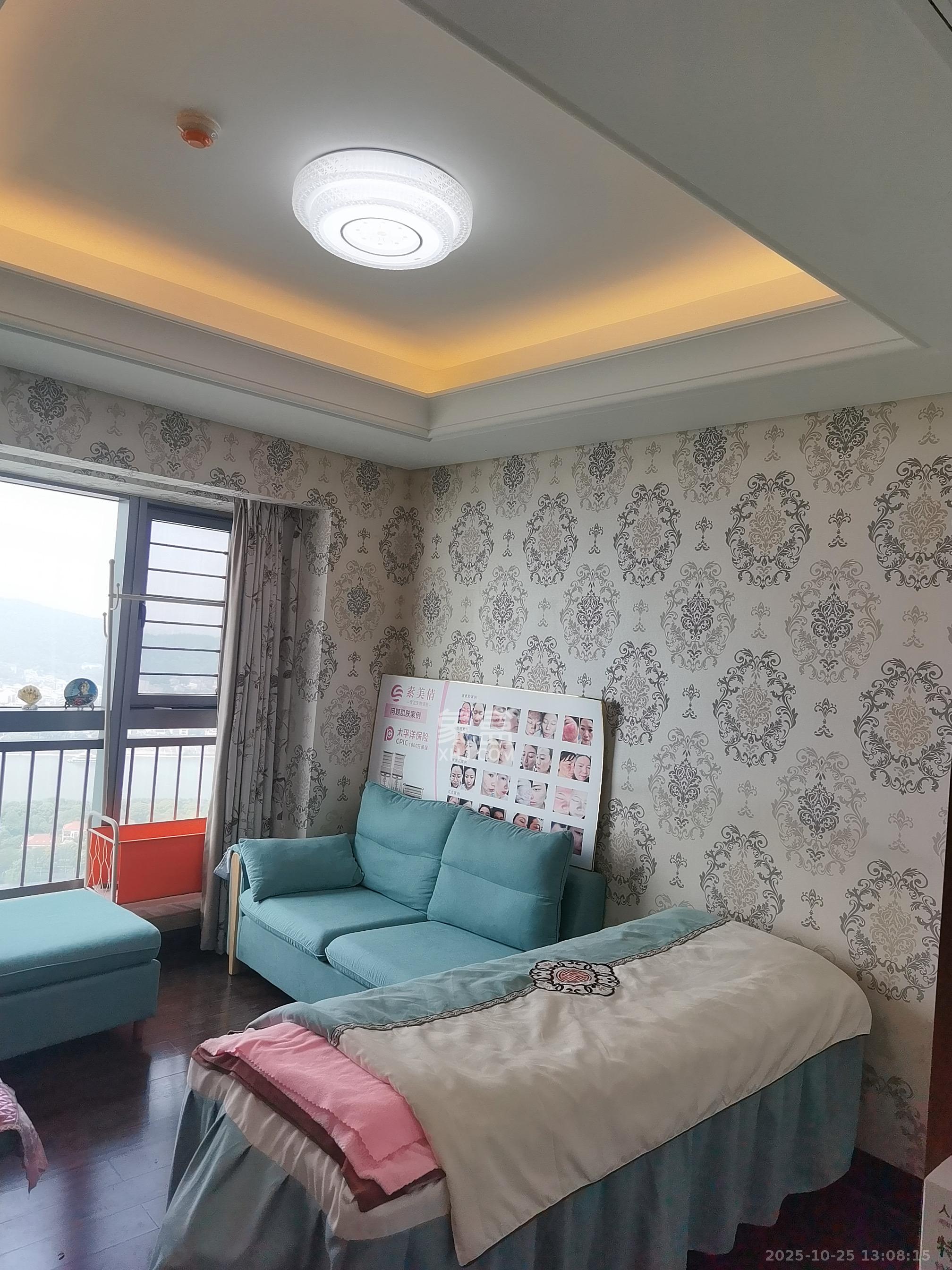 华远隆玺 4室2厅3卫 9800.0元/月 华远隆玺 4室2厅3卫 9800.0元/月室内图