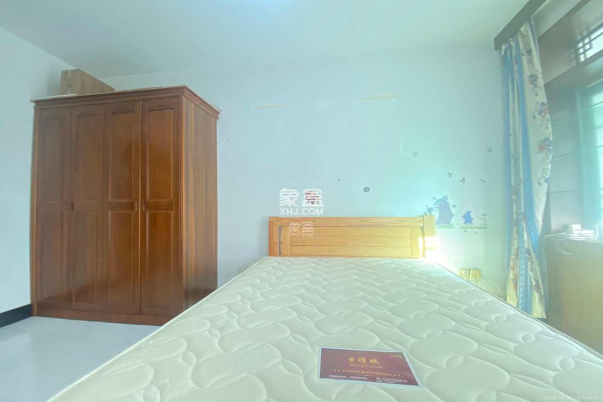 欣安小区  2室1厅1卫    1300.0元/月 欣安小区  2室1厅1卫    1300.0元/月室内图