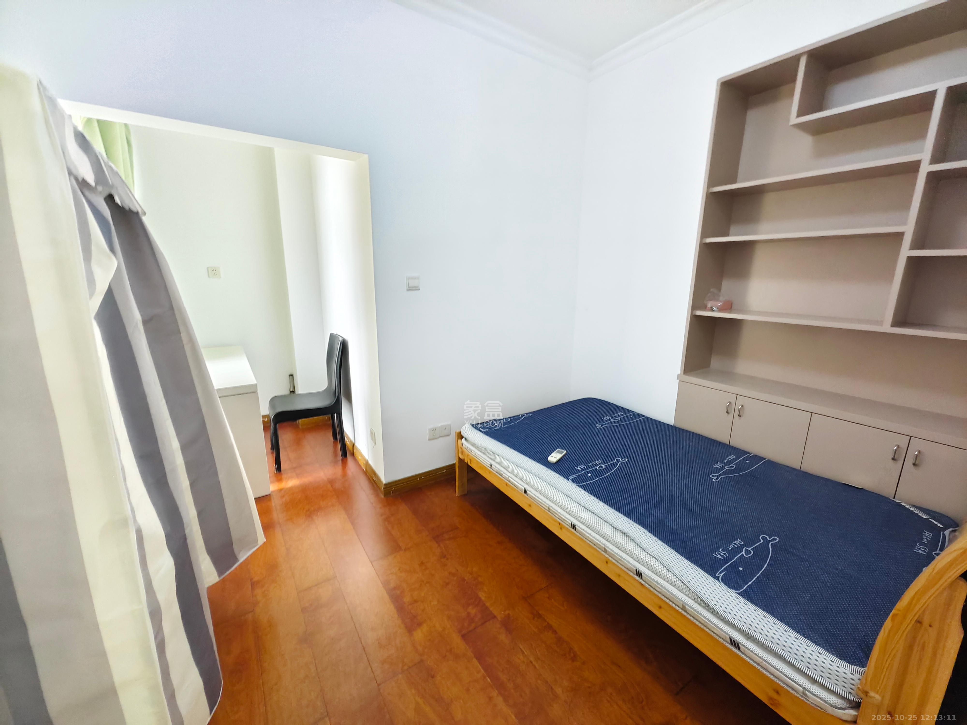 金房奥斯卡  3室2厅2卫    2500.0元/月室内图