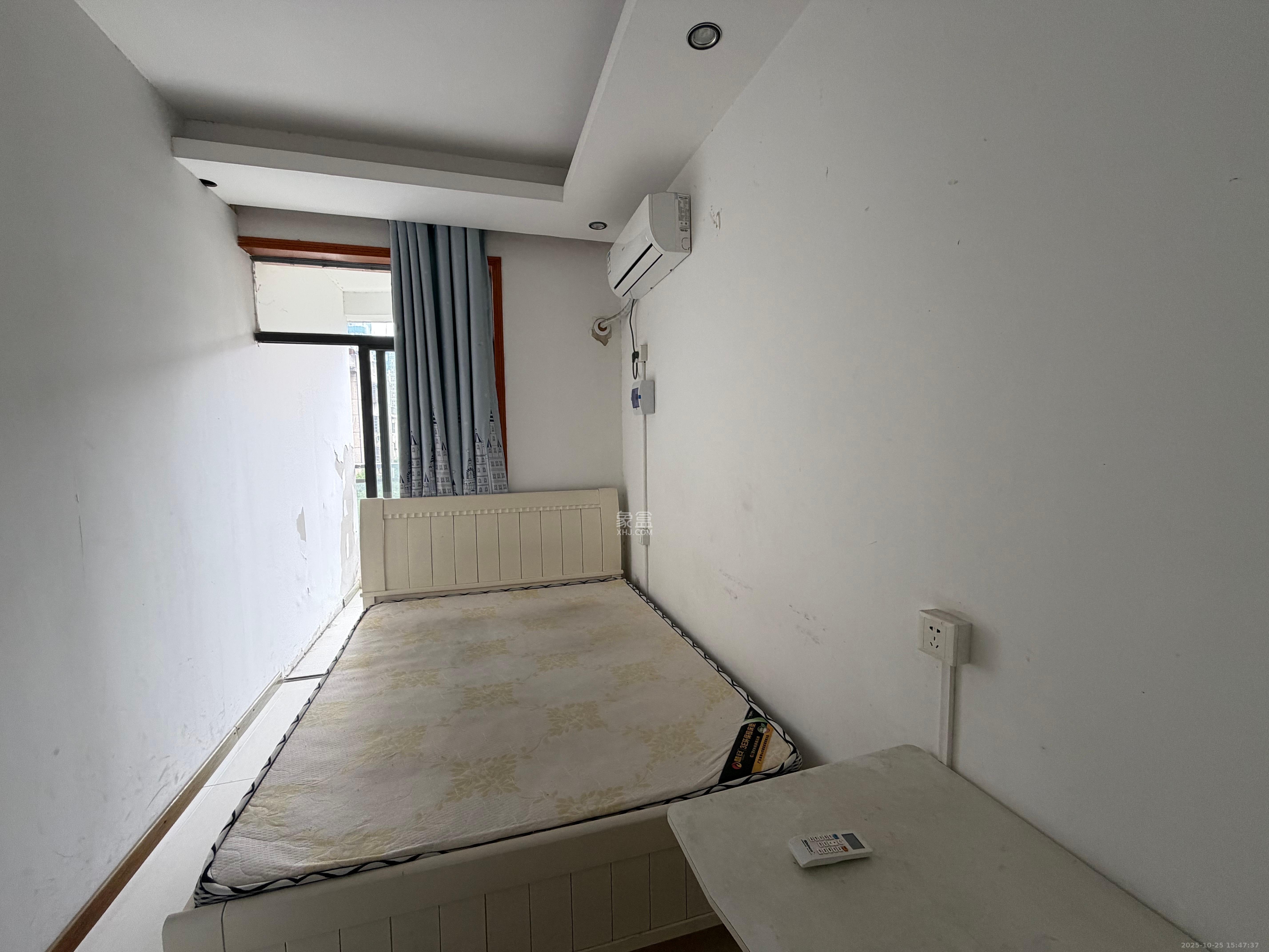 恒盛世家 5室1厅2卫 2200.0元/月 恒盛世家 5室1厅2卫 2200.0元/月室内图