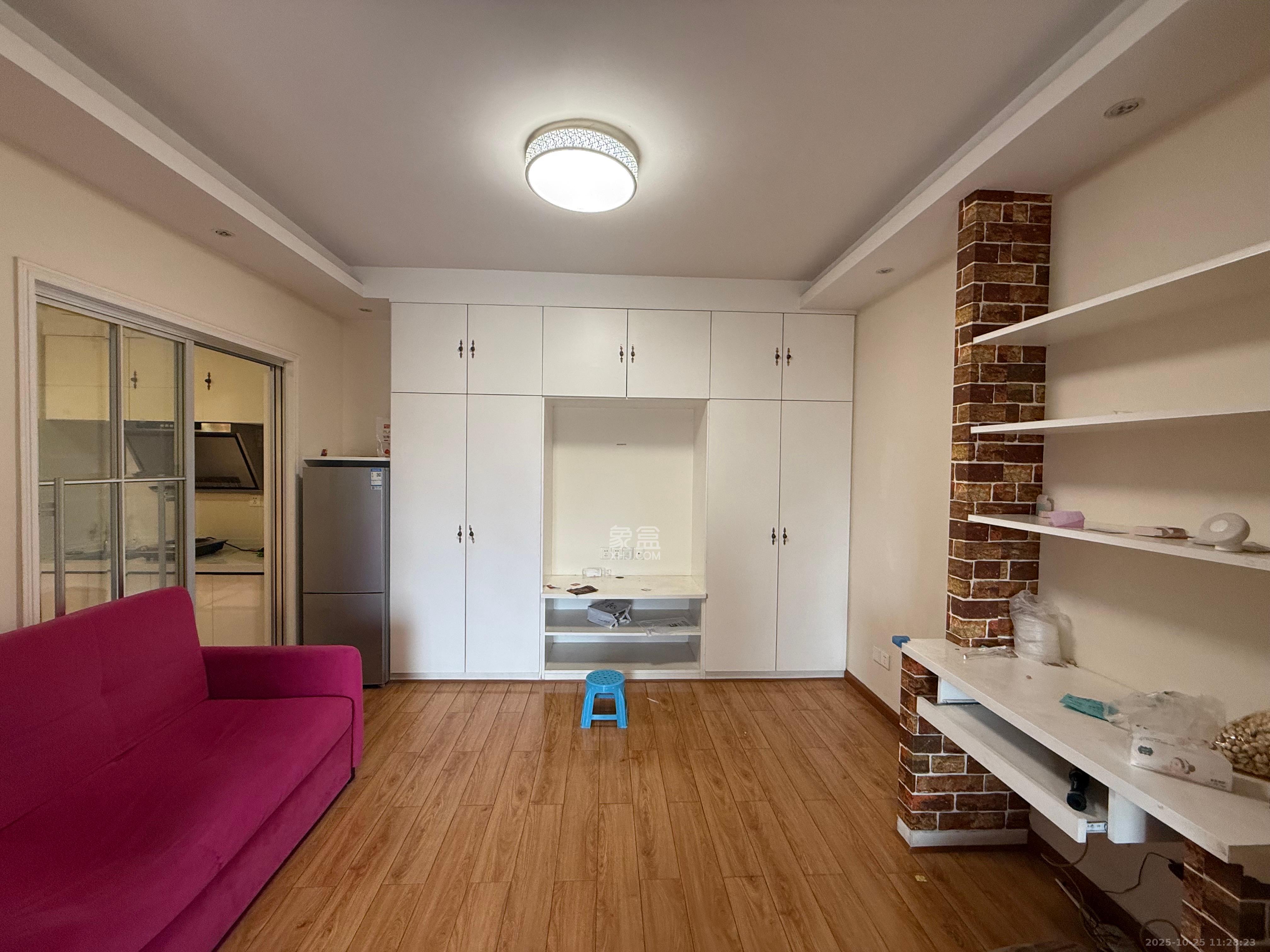 I尚国际(元泰大厦)  1室1厅2卫    1500.0元/月 I尚国际(元泰大厦)  1室1厅2卫    1500.0元/月室内图