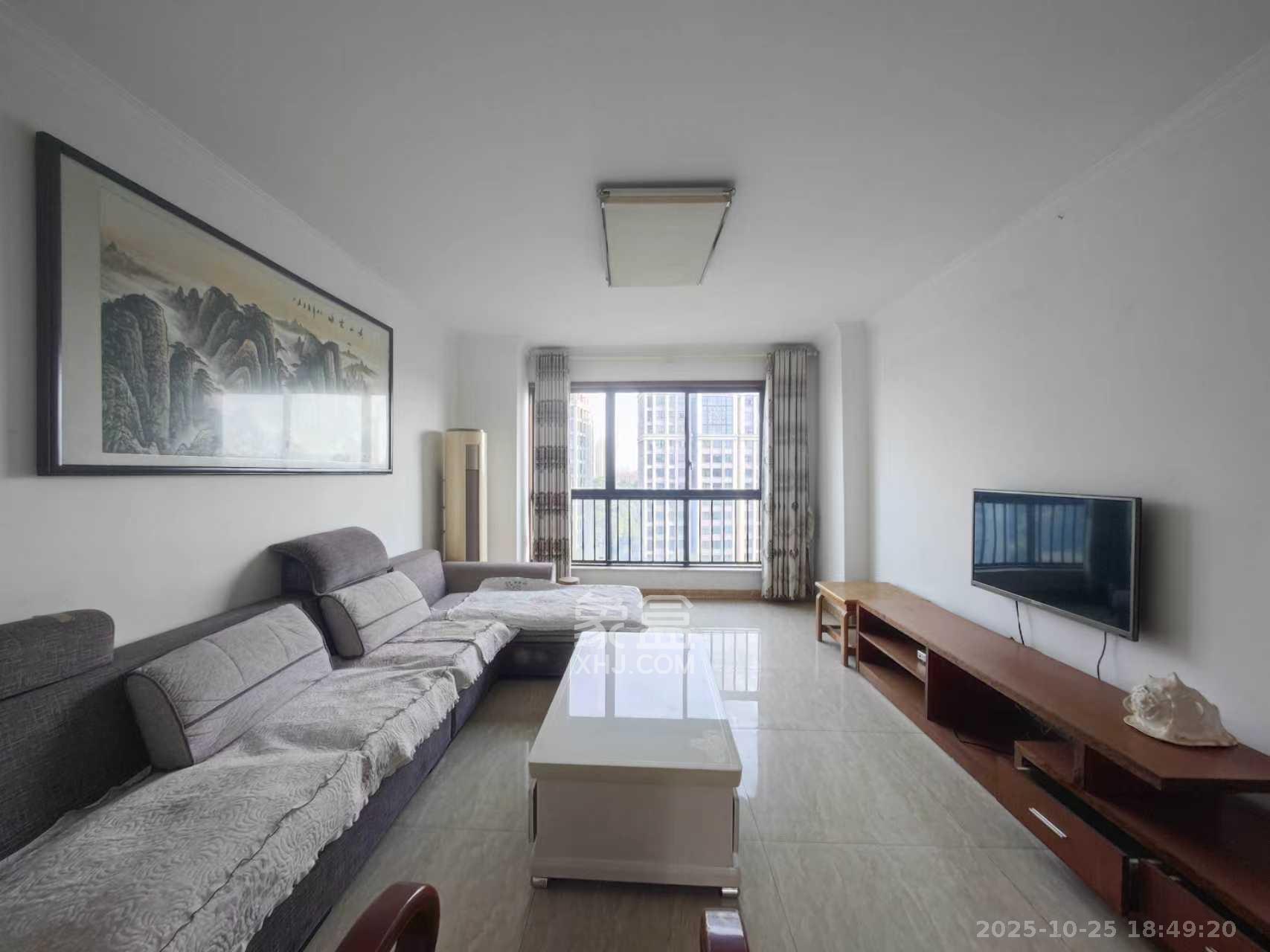 和平小区  2室1厅1卫    1400.0元/月室内图