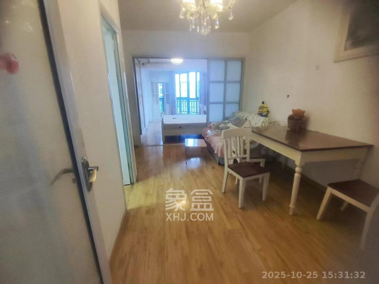 少帅府  2室1厅1卫    2400.0元/月