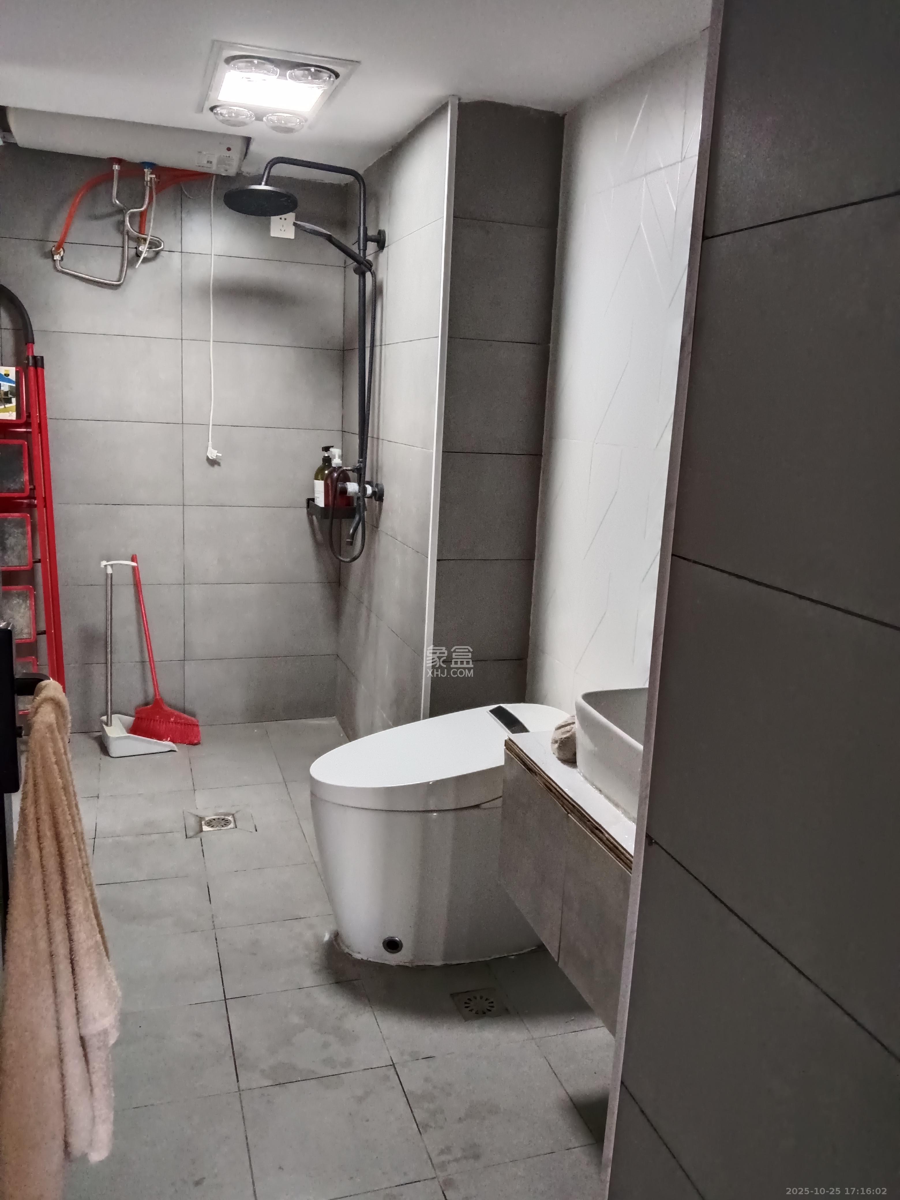 青和上座（上味舫大厦）  2室2厅1卫    2800.0元/月室内图