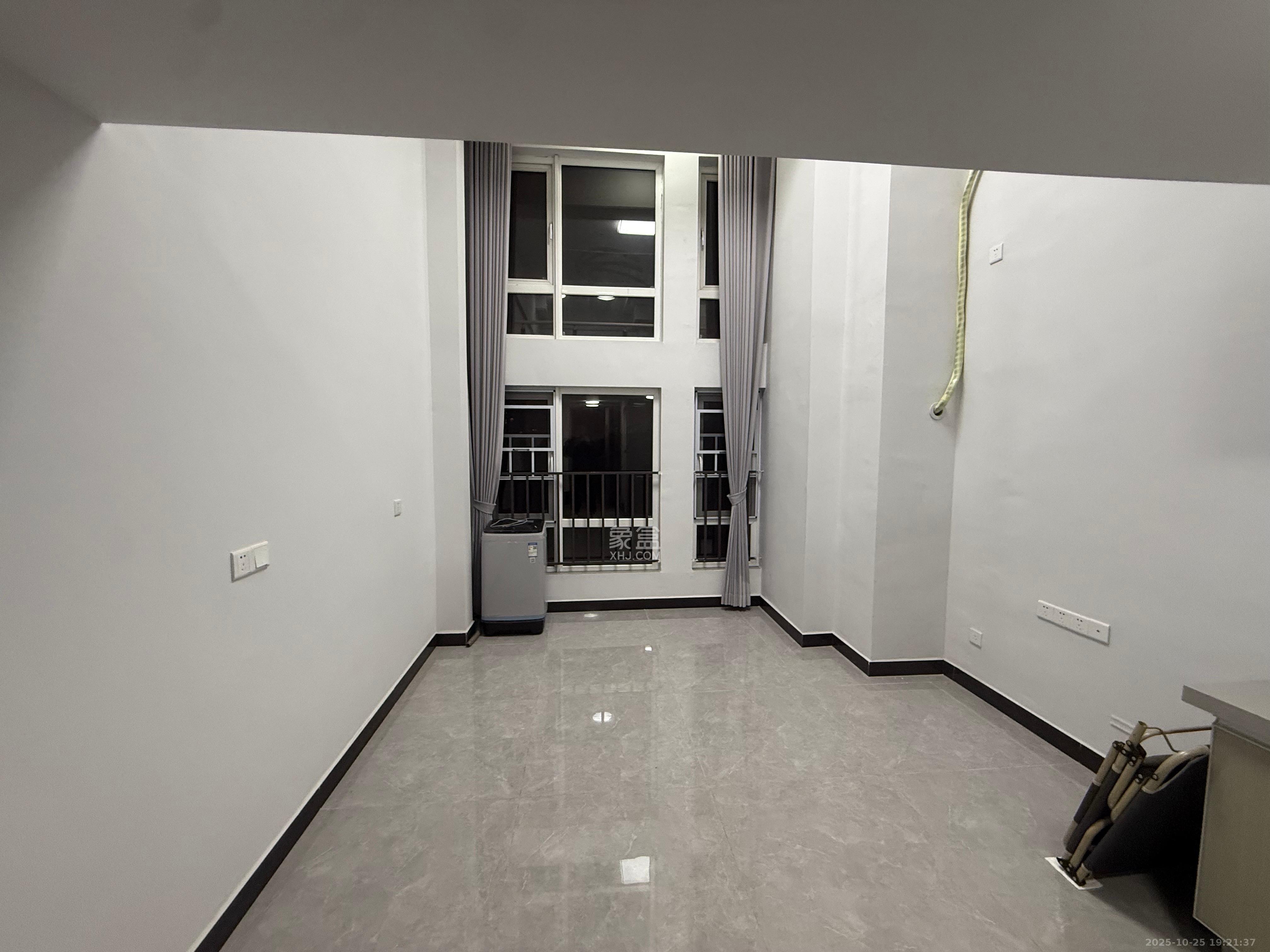 金地铂悦 1室0厅0卫 1300.0元/月 金地铂悦 1室0厅0卫 1300.0元/月室内图