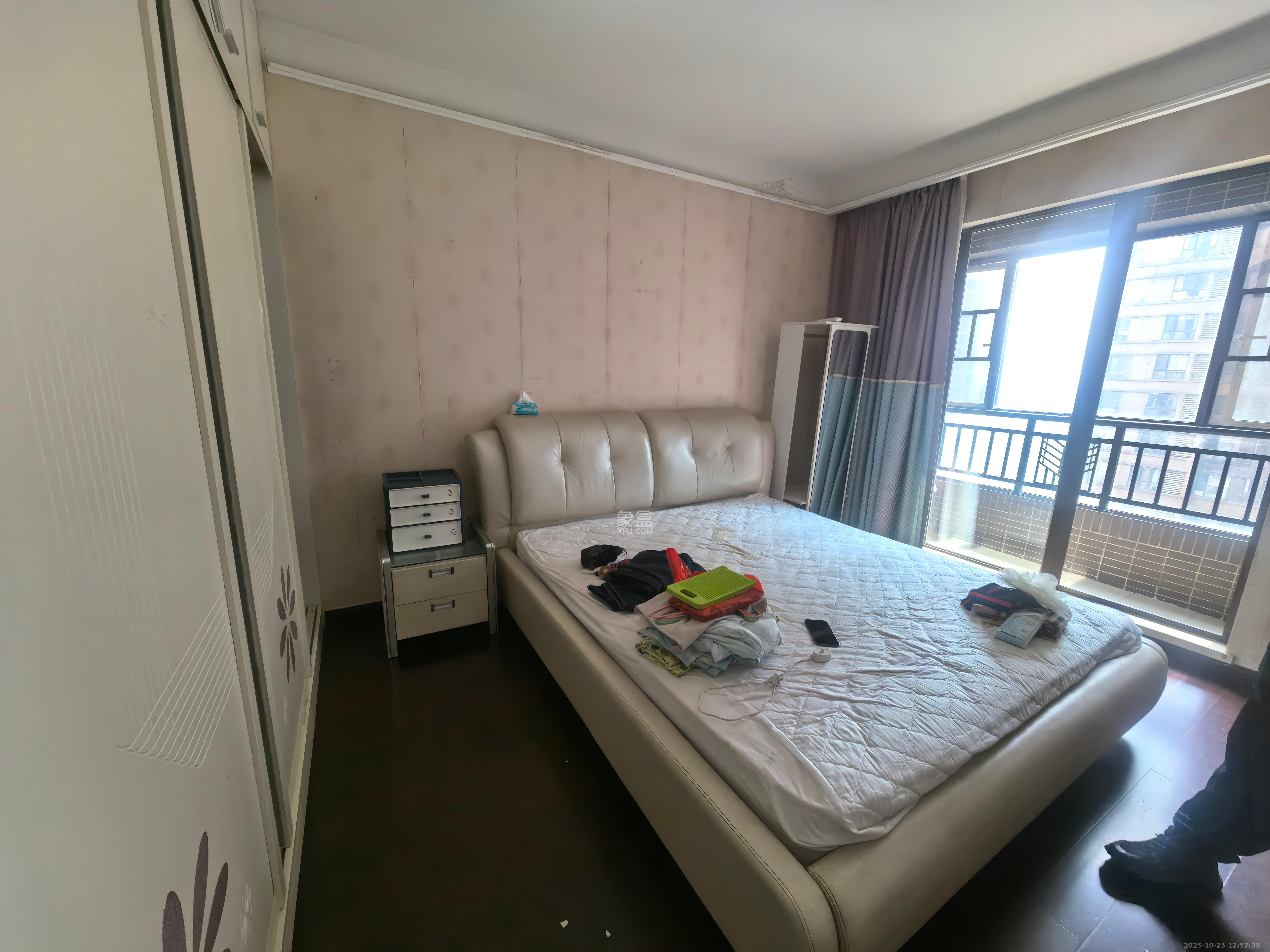 中海国际二期  4室2厅2卫    3000.0元/月 中海国际二期  4室2厅2卫    3000.0元/月室内图