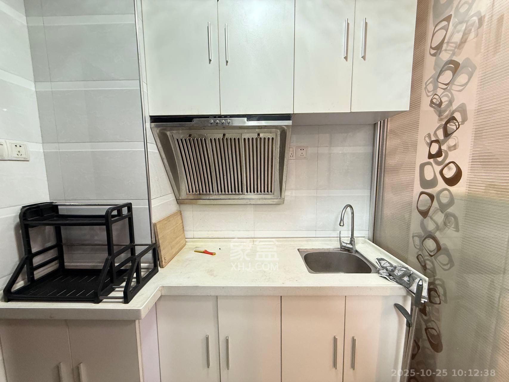 长城华都  1室0厅1卫    1300.0元/月室内图