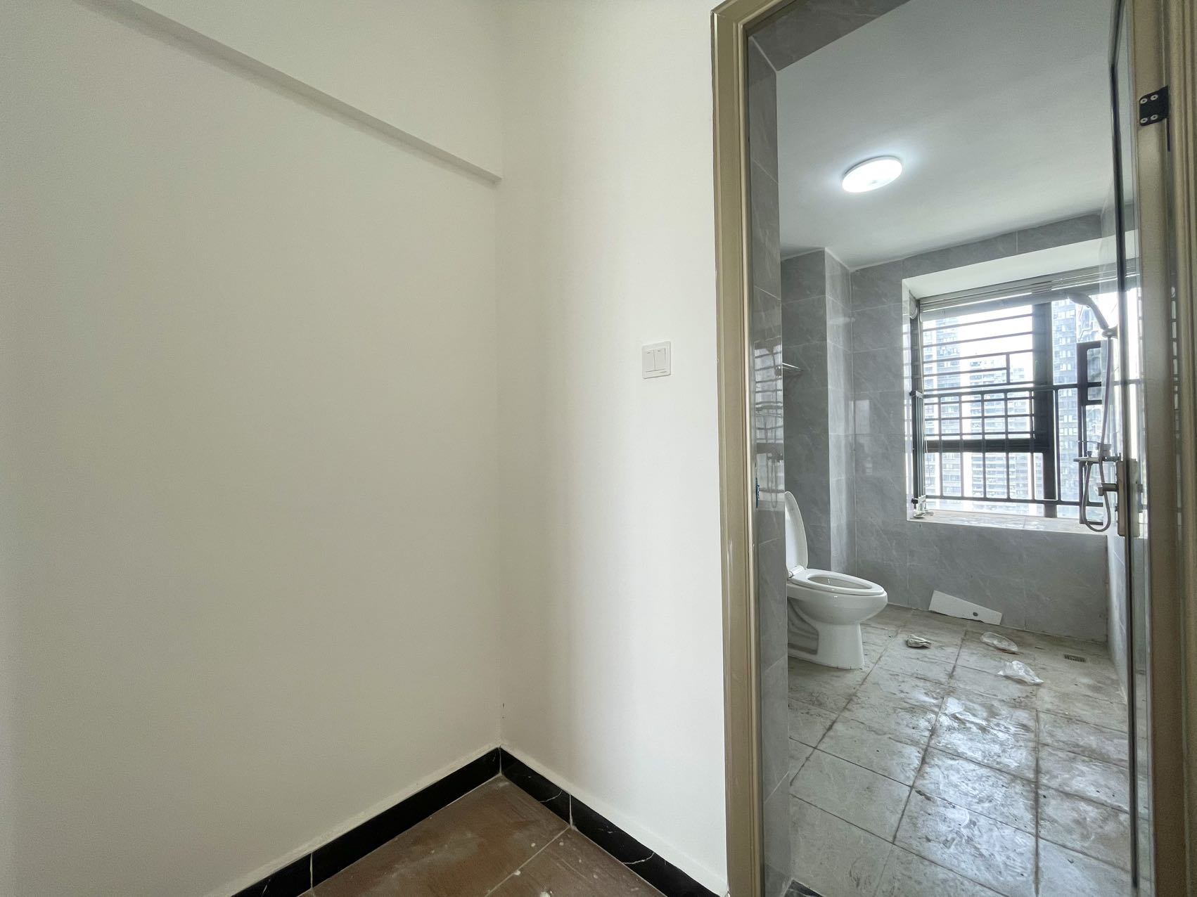 坡博家园四区  5室2厅2卫    3600.0元/月 坡博家园四区  5室2厅2卫    3600.0元/月室内图