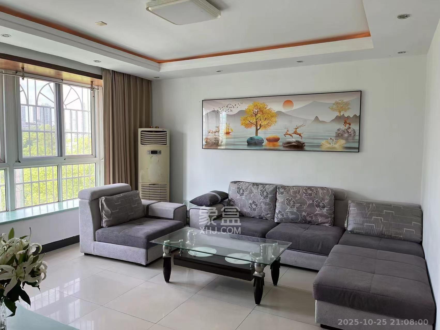 湘樟园小区（湘樟家园）  3室2厅1卫    1800.0元/月