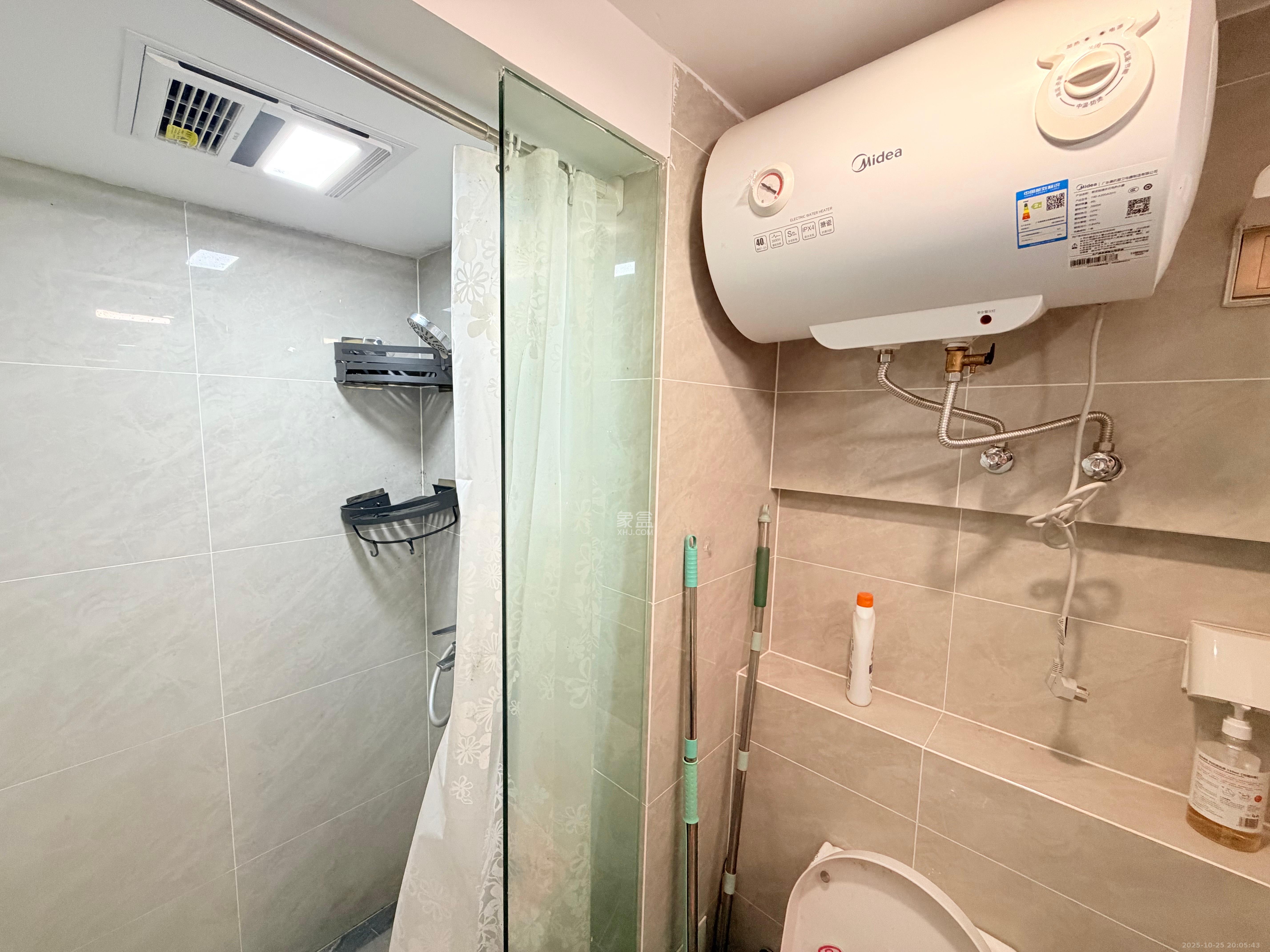 旺德府万象时代 1室1厅1卫 1600.0元/月 旺德府万象时代 1室1厅1卫 1600.0元/月室内图