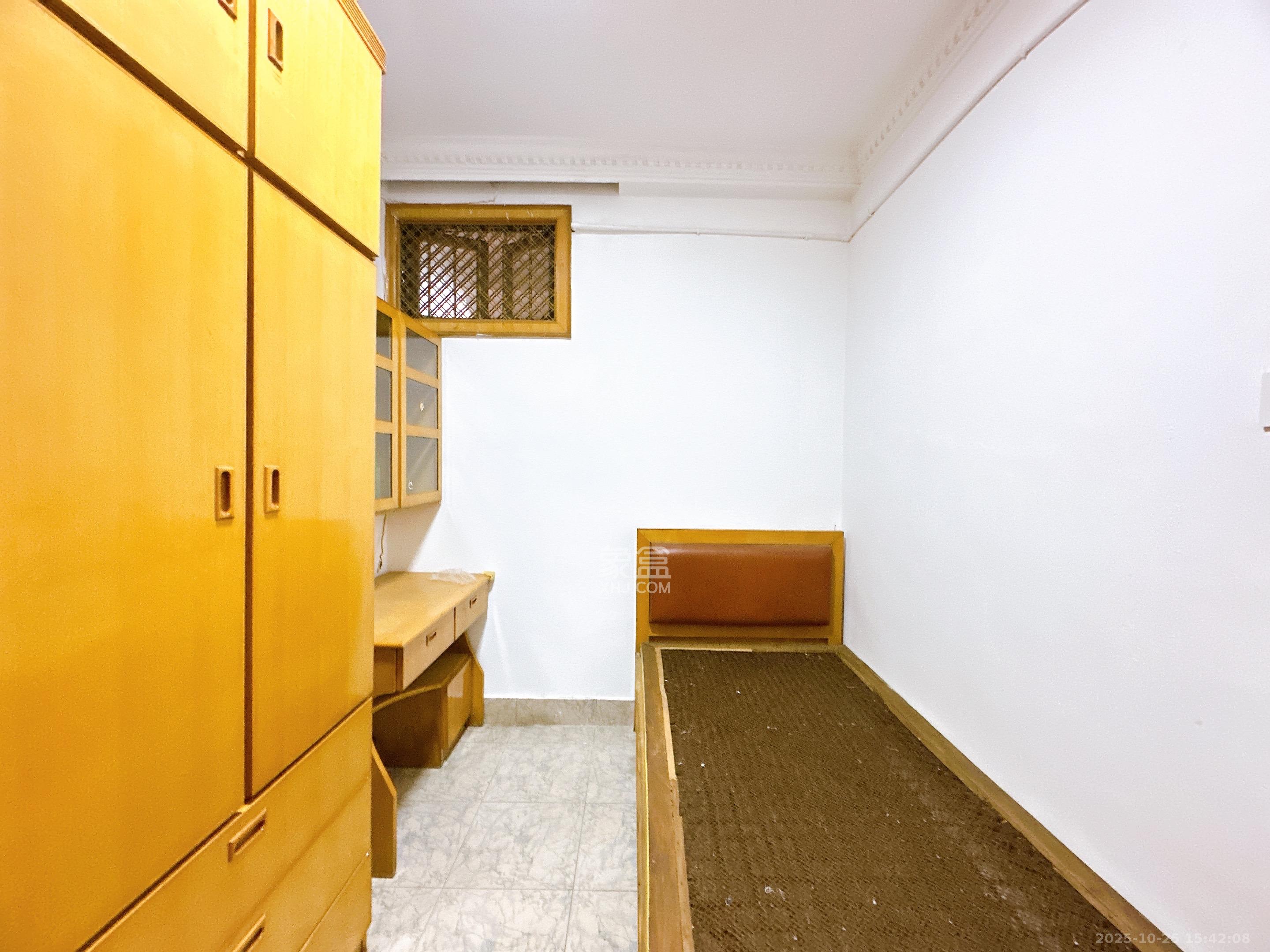 大/小王家巷散盘  3室2厅1卫    2100.0元/月室内图