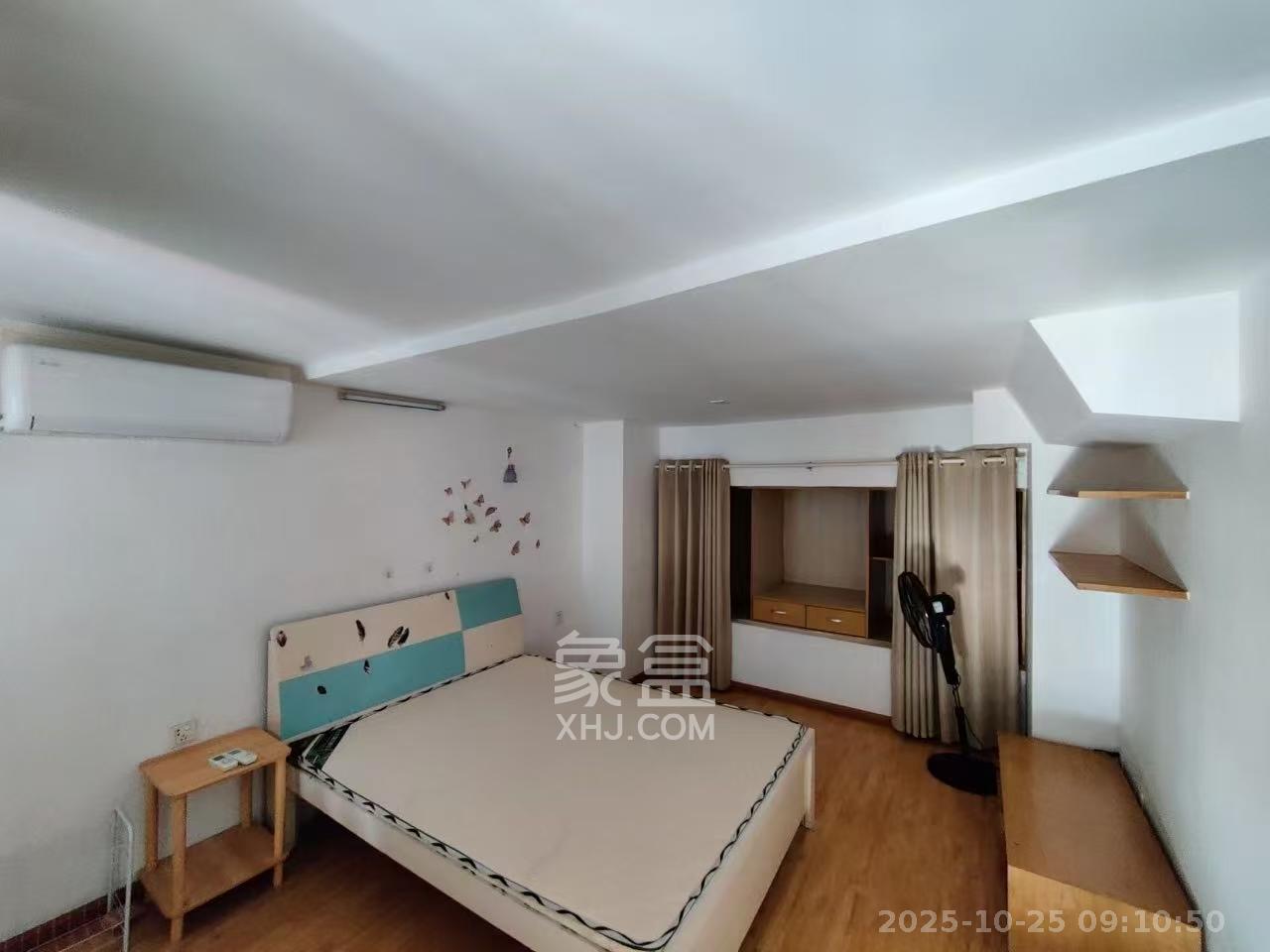 他城(天鸿时代公寓)  1室1厅1卫    1100.0元/月 他城(天鸿时代公寓)  1室1厅1卫    1100.0元/月