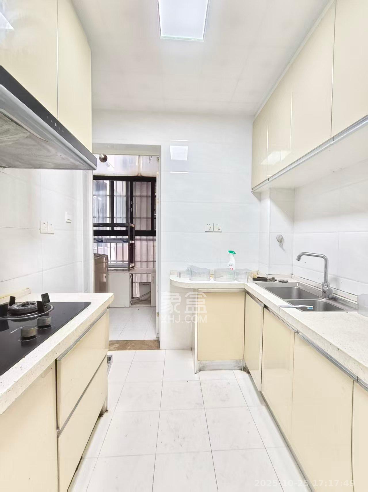 福泽园 2室2厅1卫 2300.0元/月 福泽园 2室2厅1卫 2300.0元/月室内图