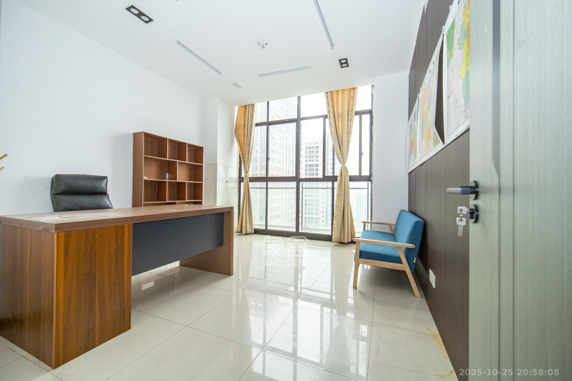 金科时代中心  1室1厅1卫    22.8万客厅