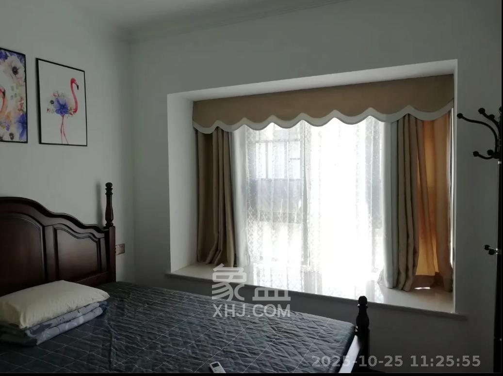 南山十里天池 3室2厅1卫 2100.0元/月 南山十里天池 3室2厅1卫 2100.0元/月室内图