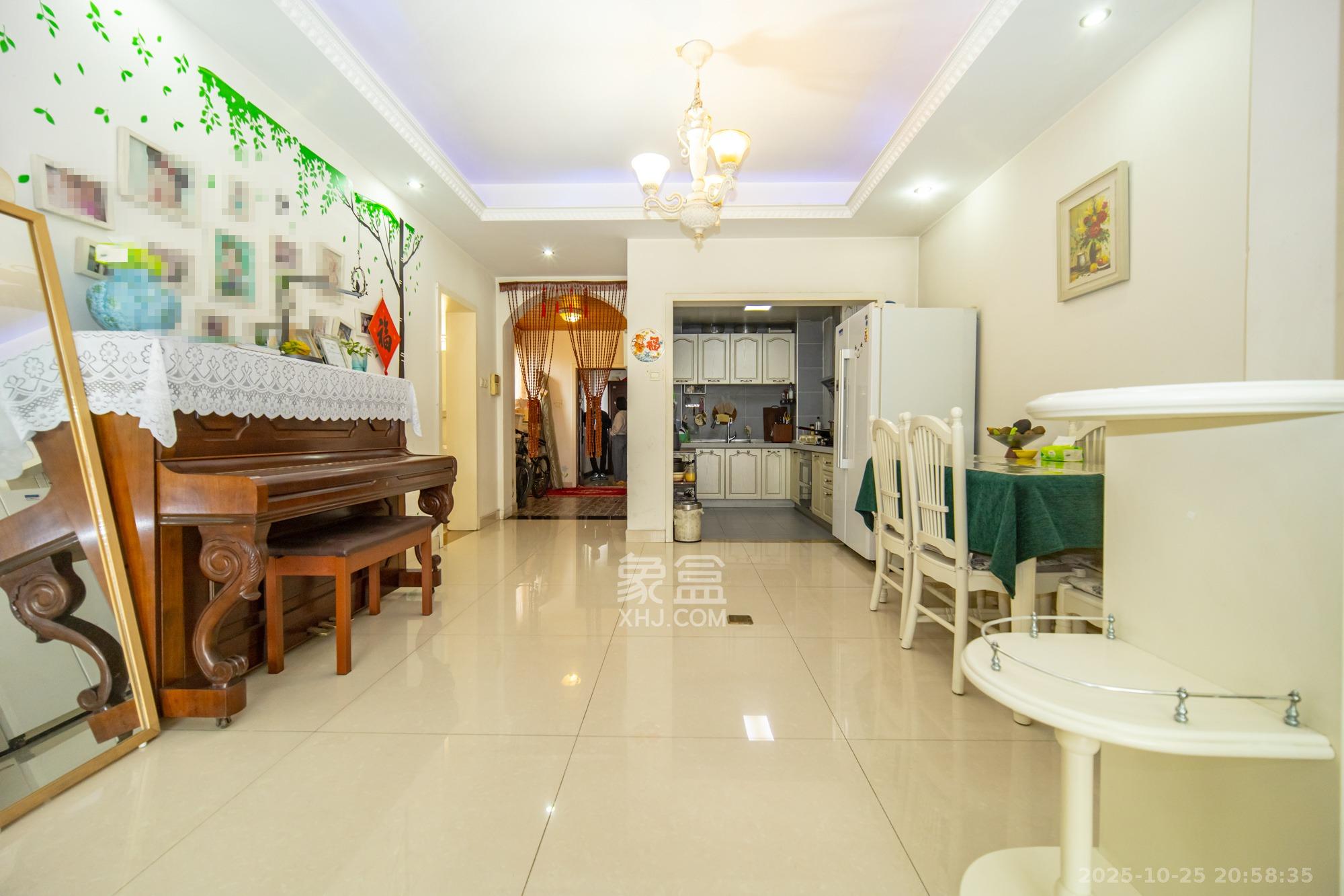 楚天馨苑  3室2厅2卫    63.08万其他