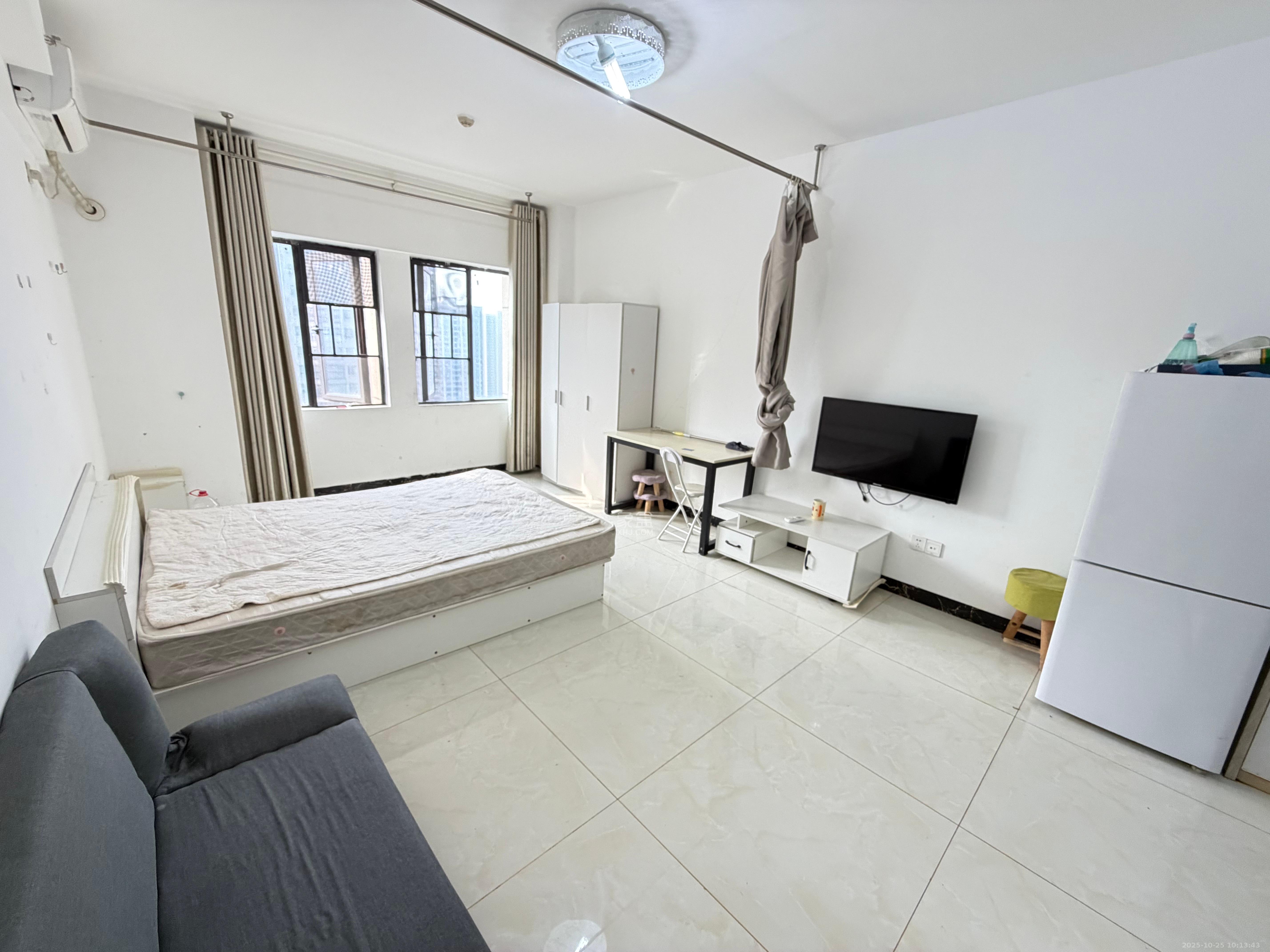 钰龙天下二期（钰龙佳园）  1室1厅1卫    1200.0元/月室内图