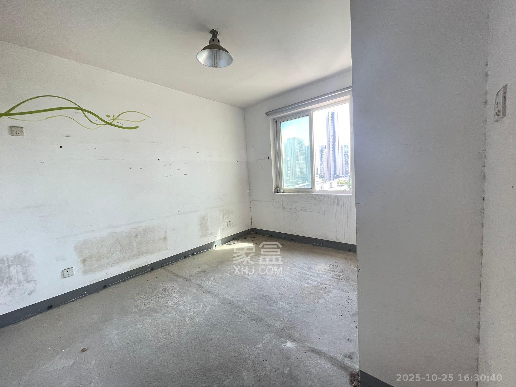 玛依拉山庄  3室2厅2卫    2200.0元/月室内图