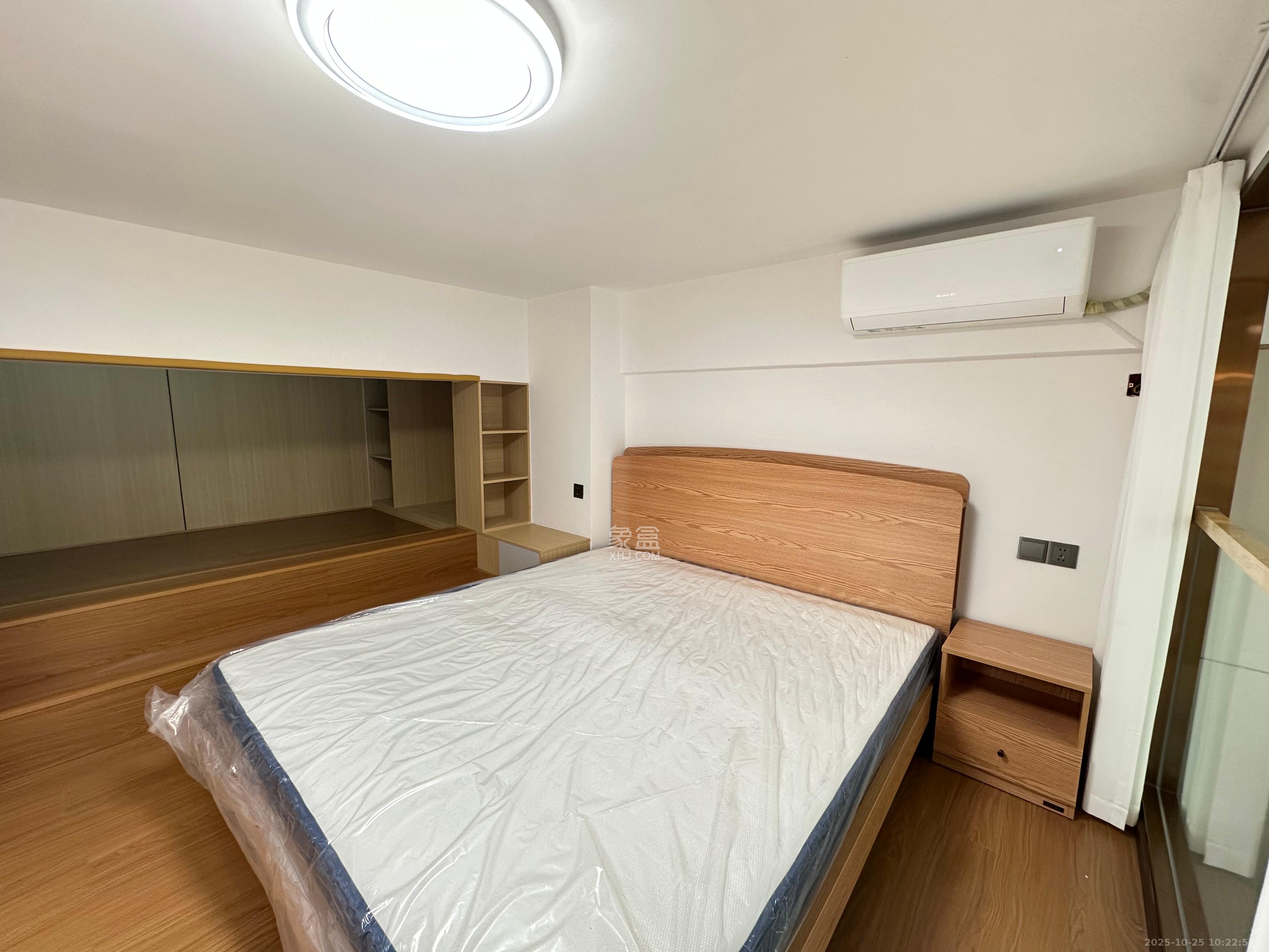 保利中环广场(保利中悦苑)  2室1厅1卫    2600.0元/月 保利中环广场(保利中悦苑)  2室1厅1卫    2600.0元/月室内图