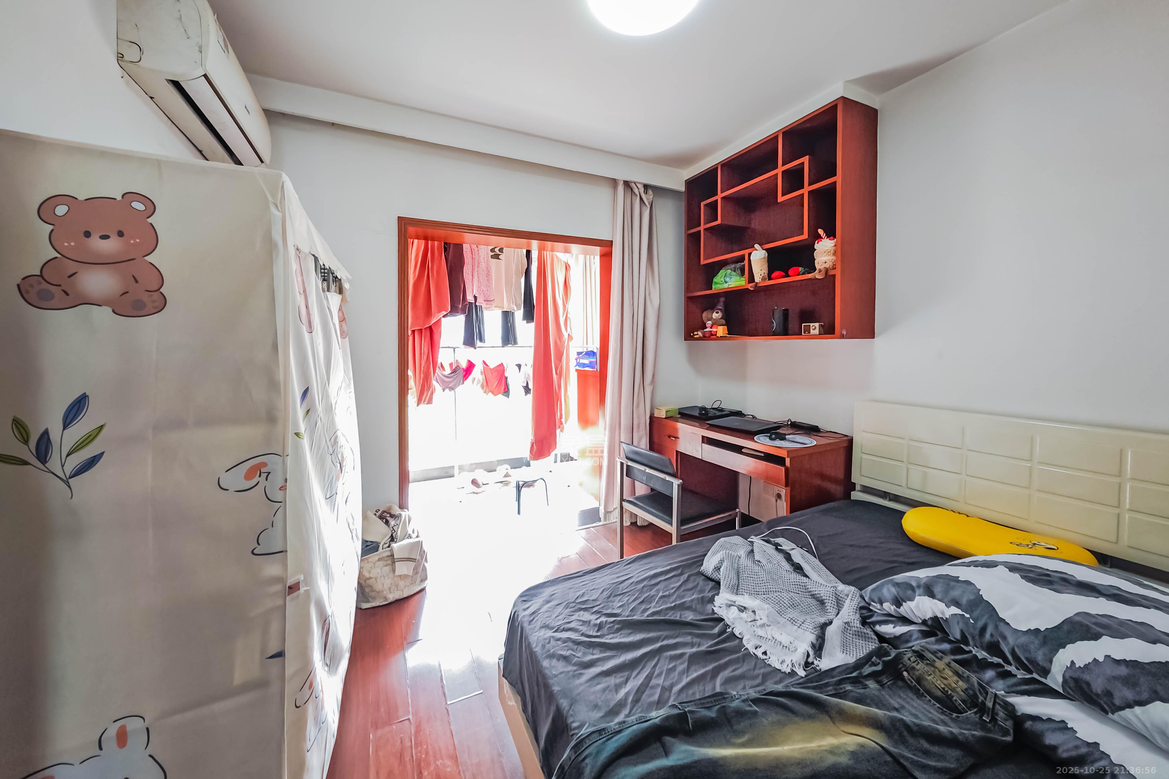 紫薇苑  2室2厅1卫    58.0万卧室