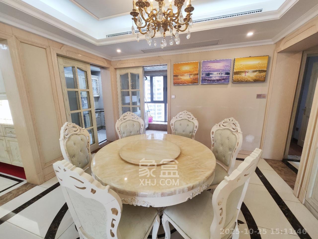 保利国际广场  3室2厅1卫    7000.0元/月 保利国际广场  3室2厅1卫    7000.0元/月室内图1