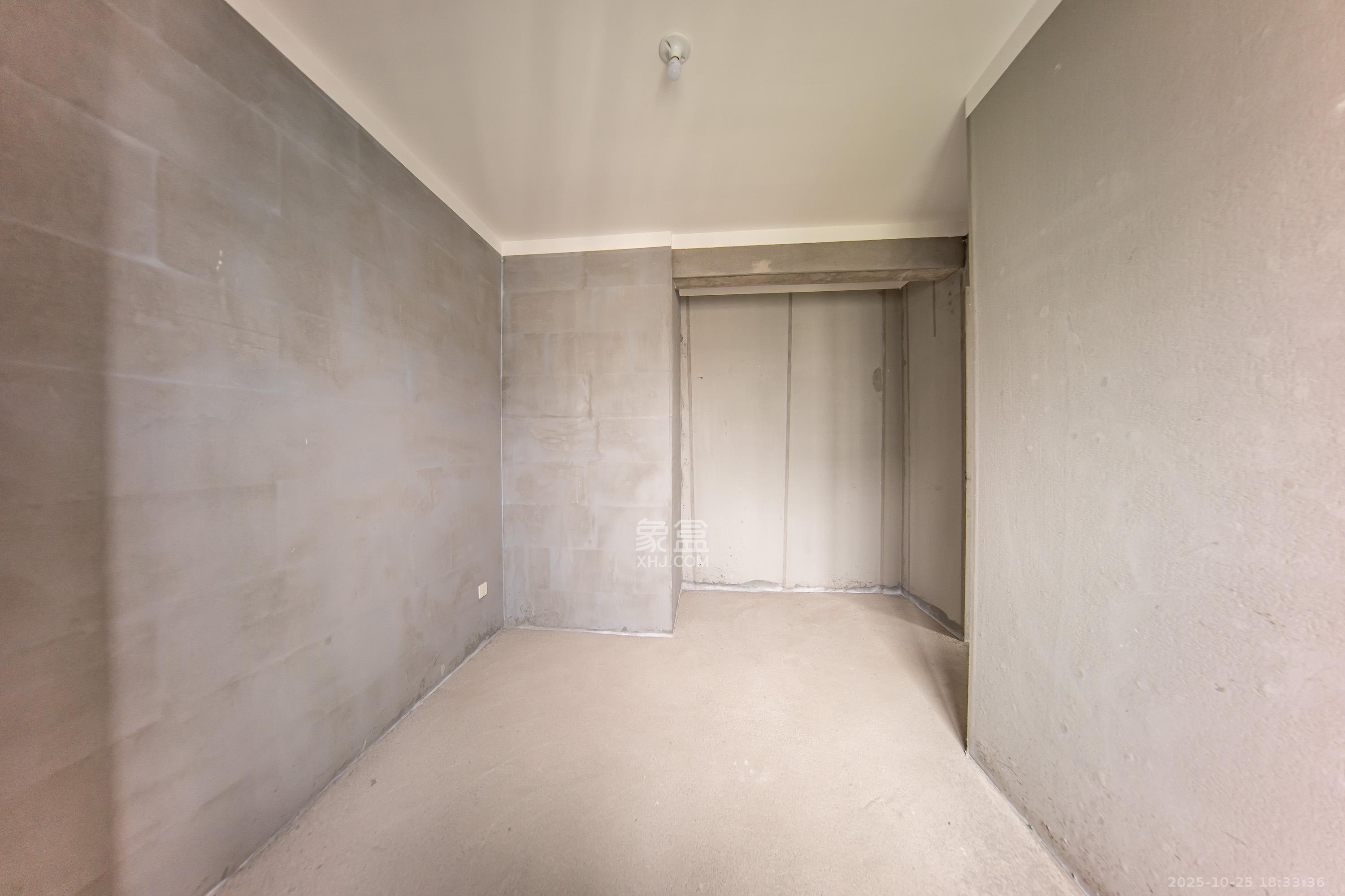 金茂长沙国际社区  2室2厅2卫    120.0万卧室