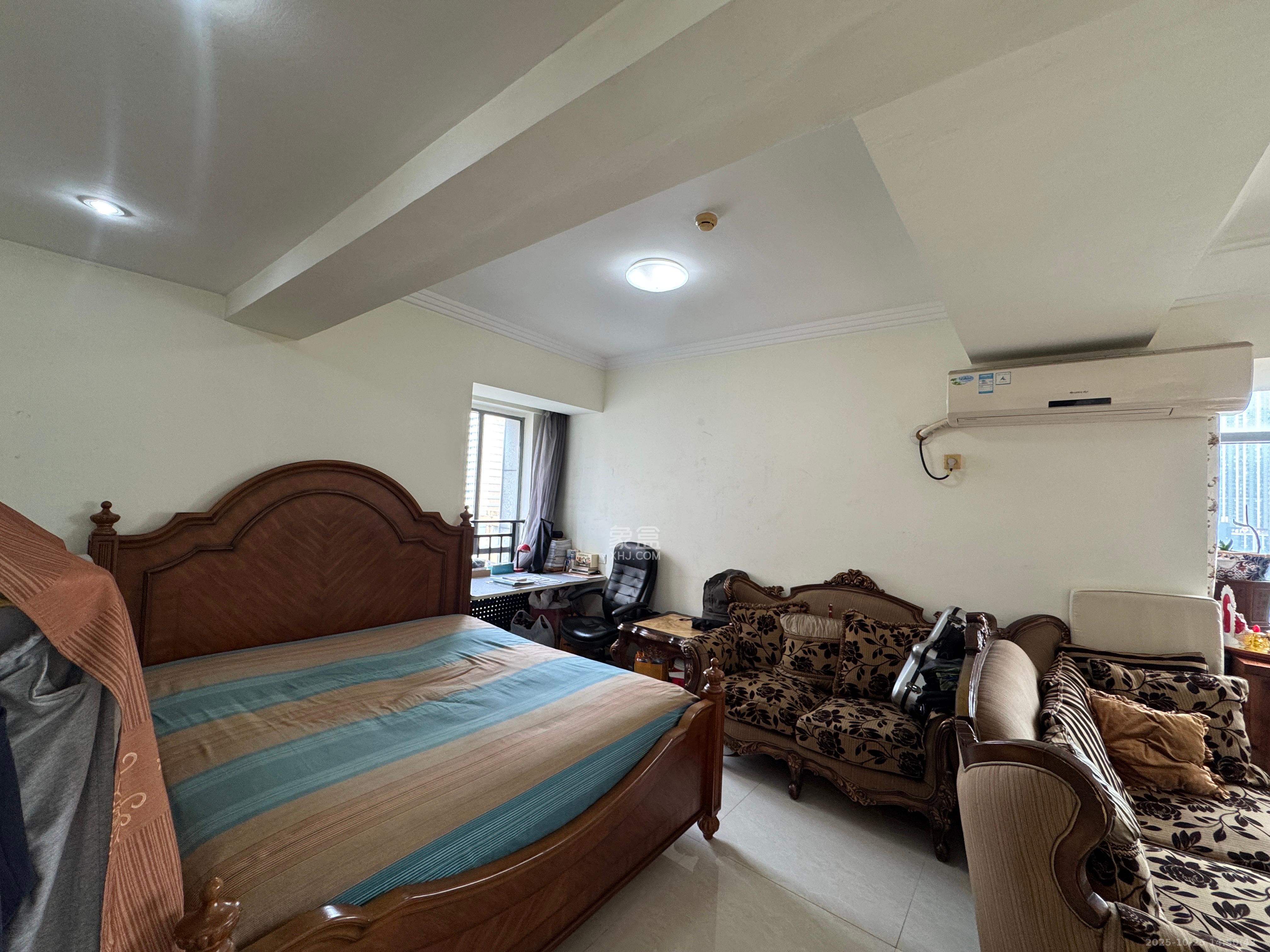 西子一间 1室2厅1卫 2300.0元/月 西子一间 1室2厅1卫 2300.0元/月室内图