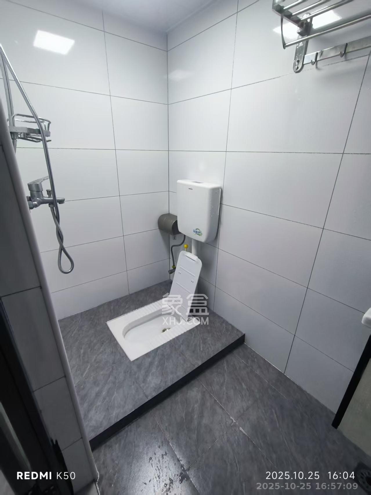 珠江花城好世界  1室1厅1卫    1800.0元/月 珠江花城好世界  1室1厅1卫    1800.0元/月室内图