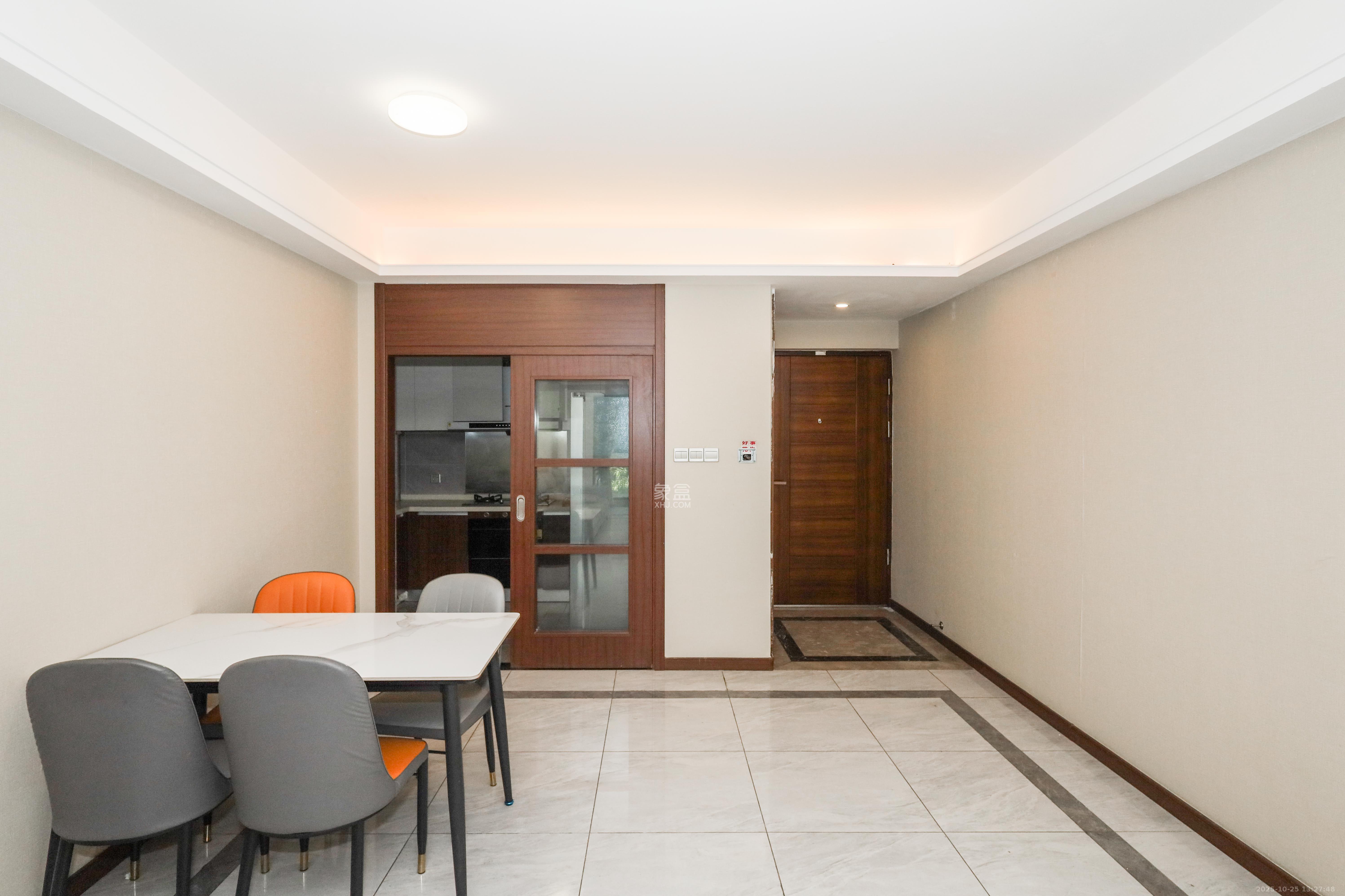 中梁云麓传奇  3室2厅2卫    2480.0元/月室内图