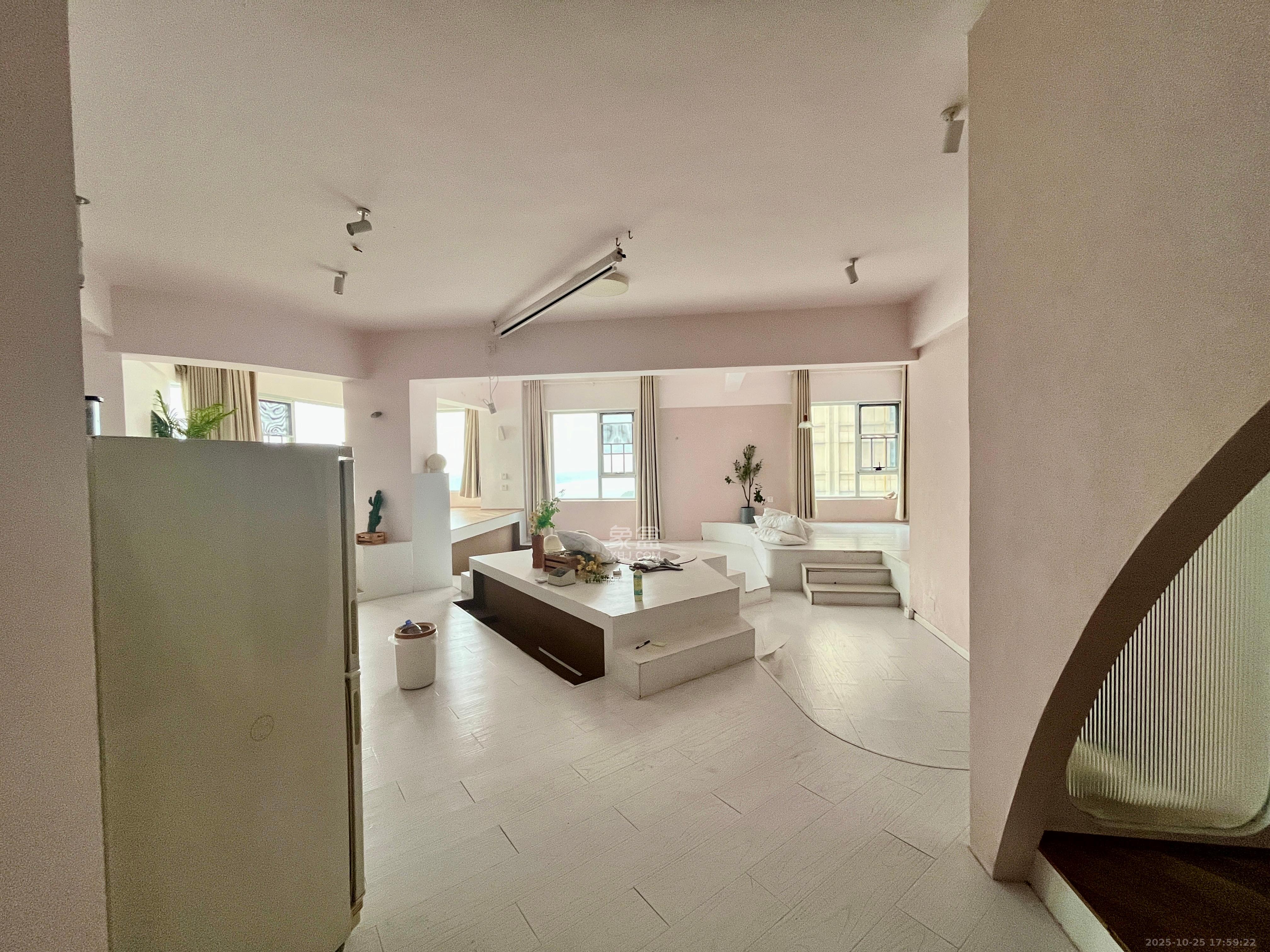 汇源大厦 1室0厅0卫 4000.0元/月 汇源大厦 1室0厅0卫 4000.0元/月室内图