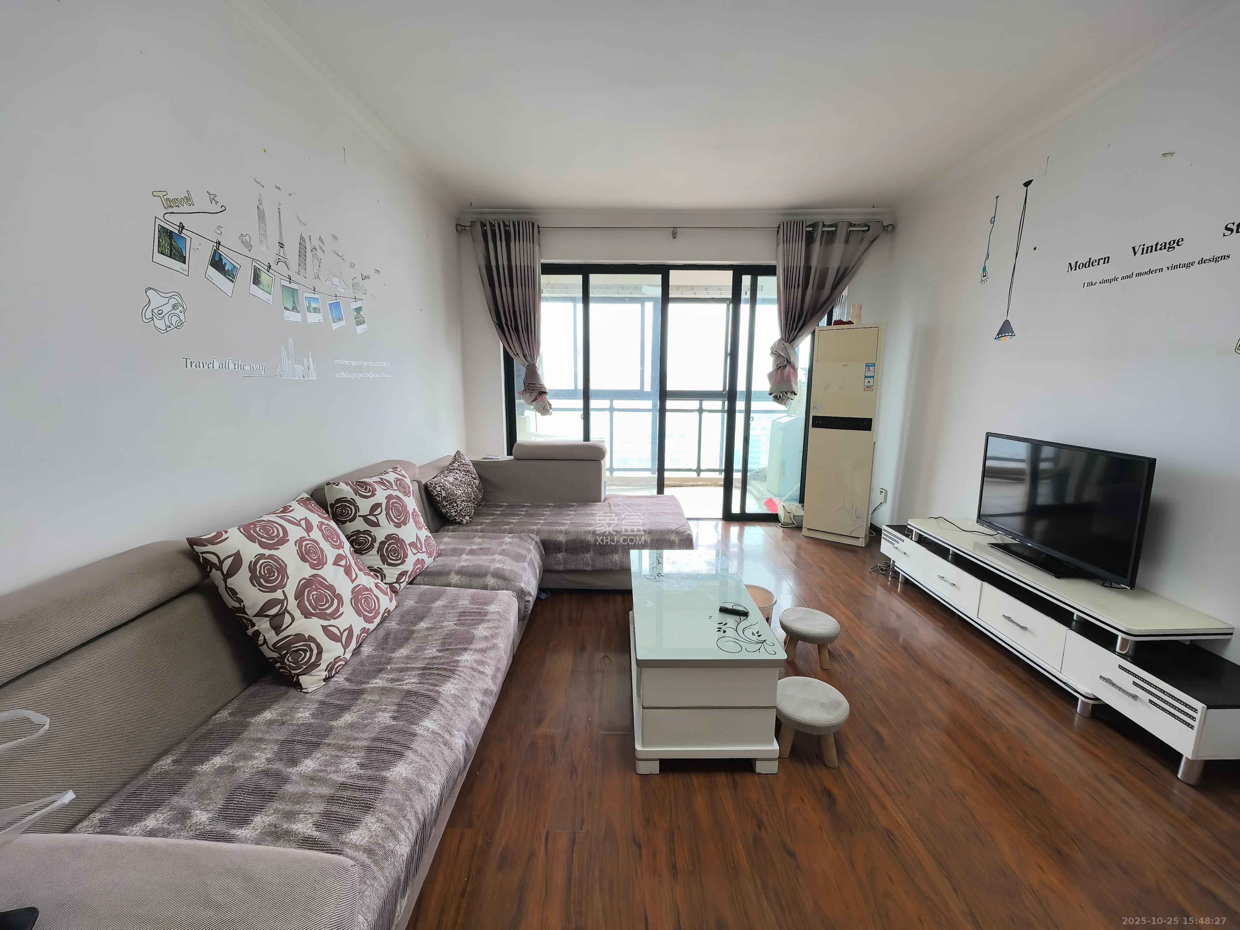 凯轩云顶  2室1厅1卫    2400.0元/月 凯轩云顶  2室1厅1卫    2400.0元/月