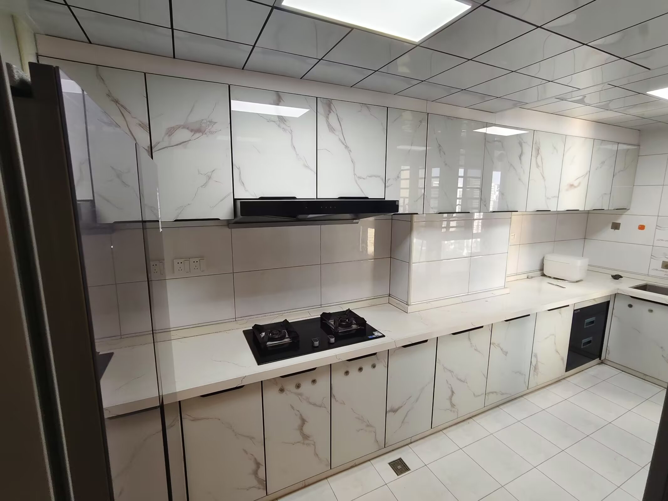 金城新天地  3室2厅2卫    210.0万客厅