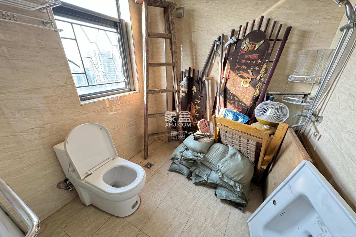 美林银谷  3室2厅2卫    3000.0元/月 美林银谷  3室2厅2卫    3000.0元/月室内图