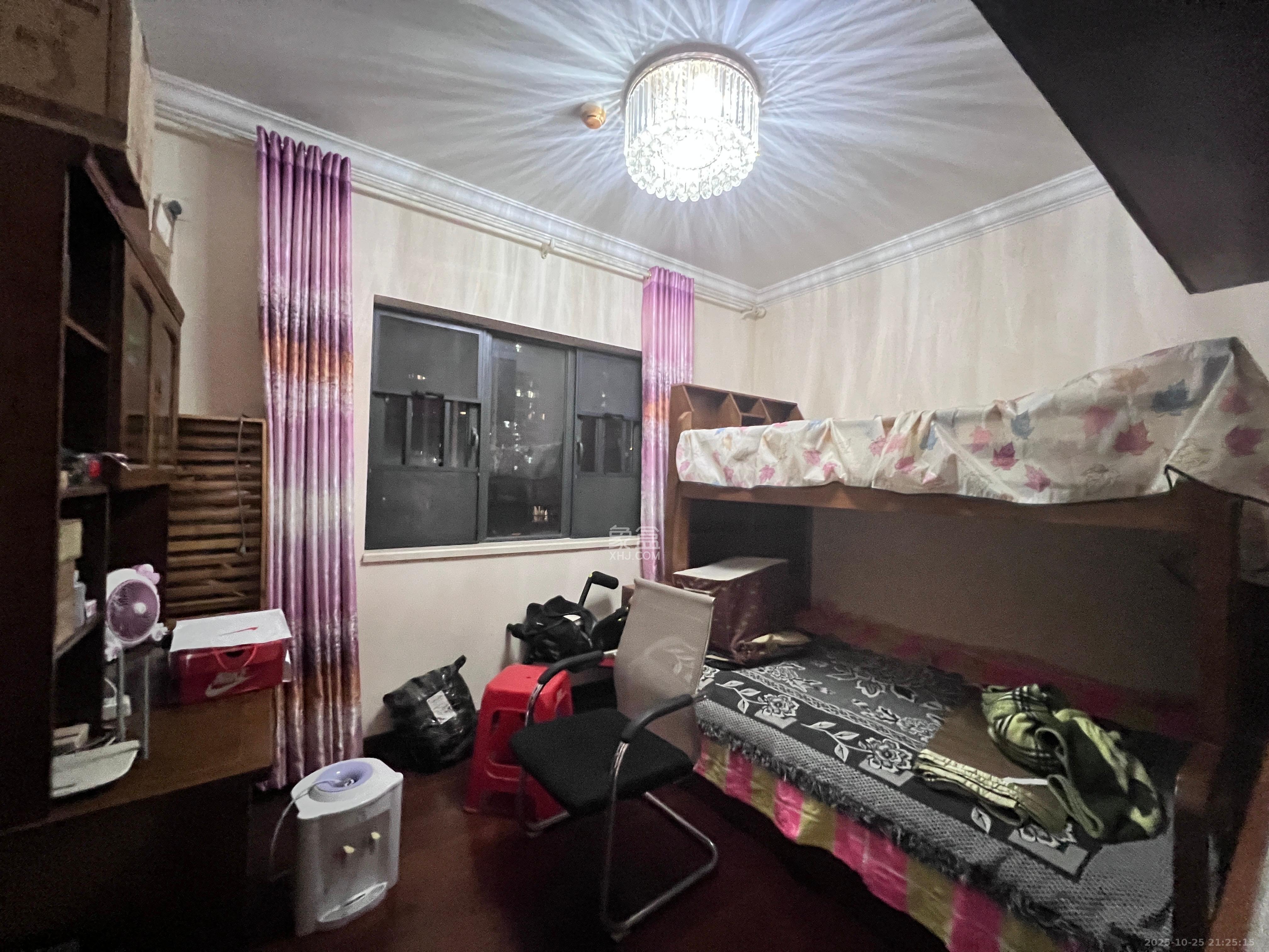 恒大国际广场  3室2厅2卫    2850.0元/月 恒大国际广场  3室2厅2卫    2850.0元/月室内图