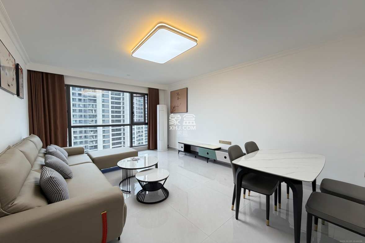 建发玖洲观澜 2室1厅1卫 2400.0元/月 建发玖洲观澜 2室1厅1卫 2400.0元/月室内图