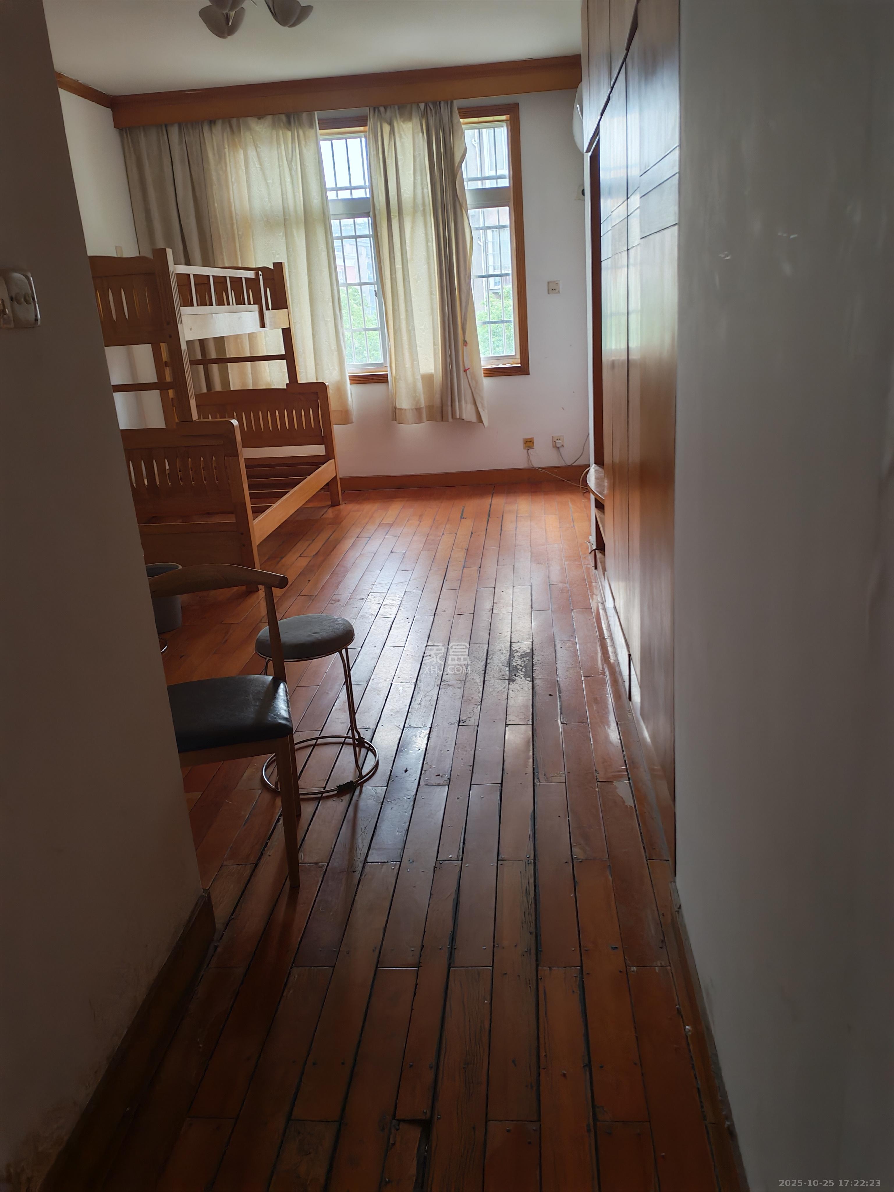 芙蓉区国土局单位房 3室2厅2卫 3000.0元/月 芙蓉区国土局单位房 3室2厅2卫 3000.0元/月室内图