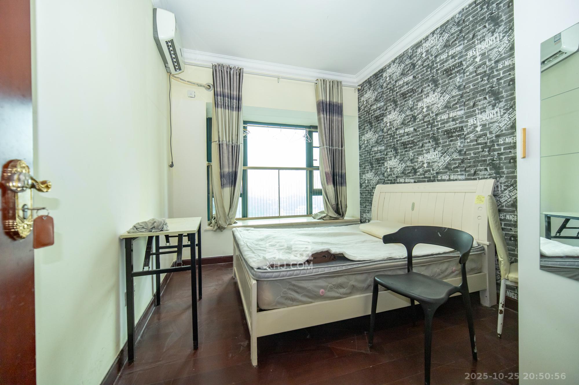 恒大雅苑 1室2厅1卫 110.0万 恒大雅苑 1室2厅1卫 110.0万卧室