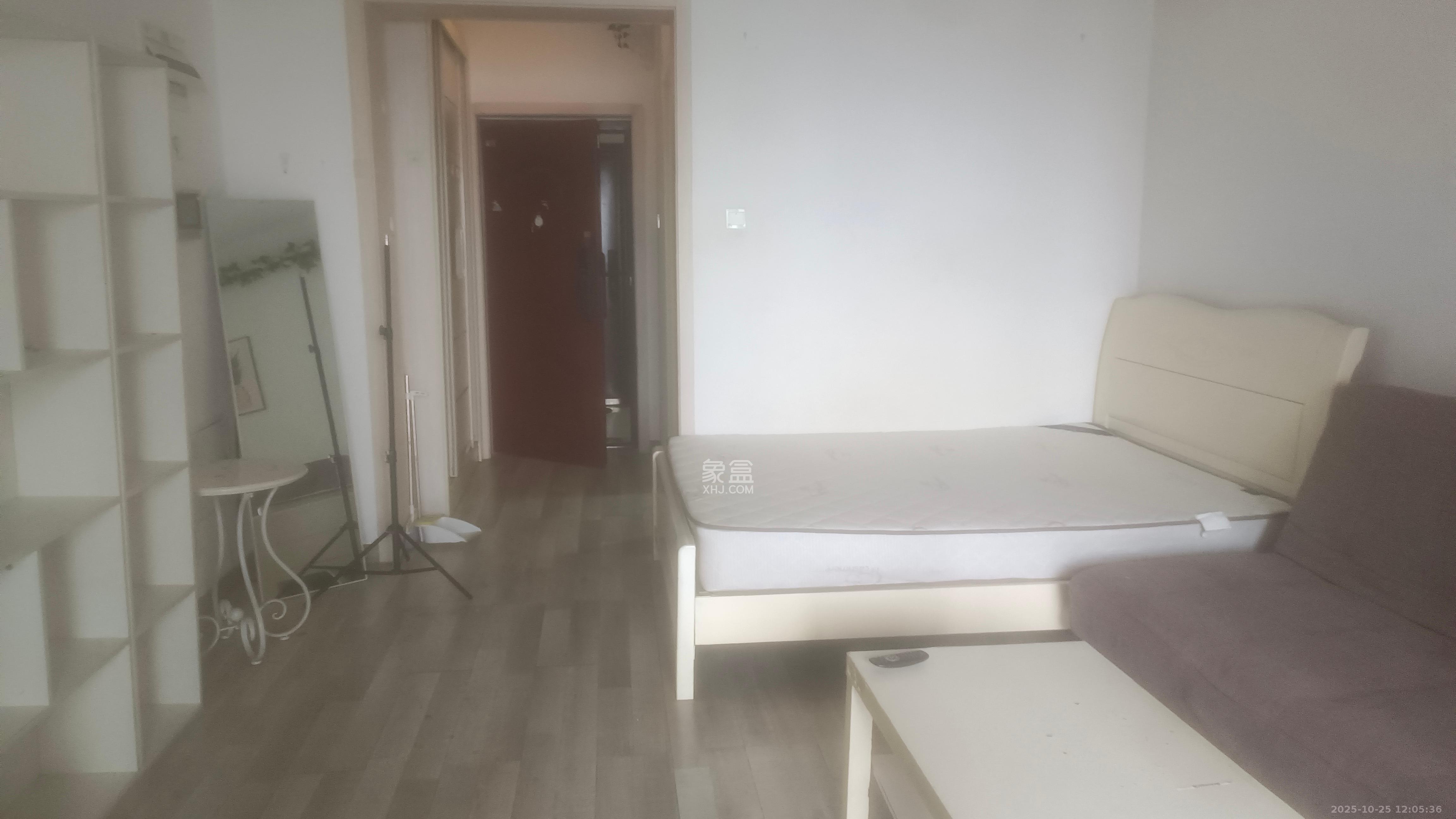 五矿万境水岸二期（五矿万境水岸和苑）  1室1厅1卫    1300.0元/月室内图