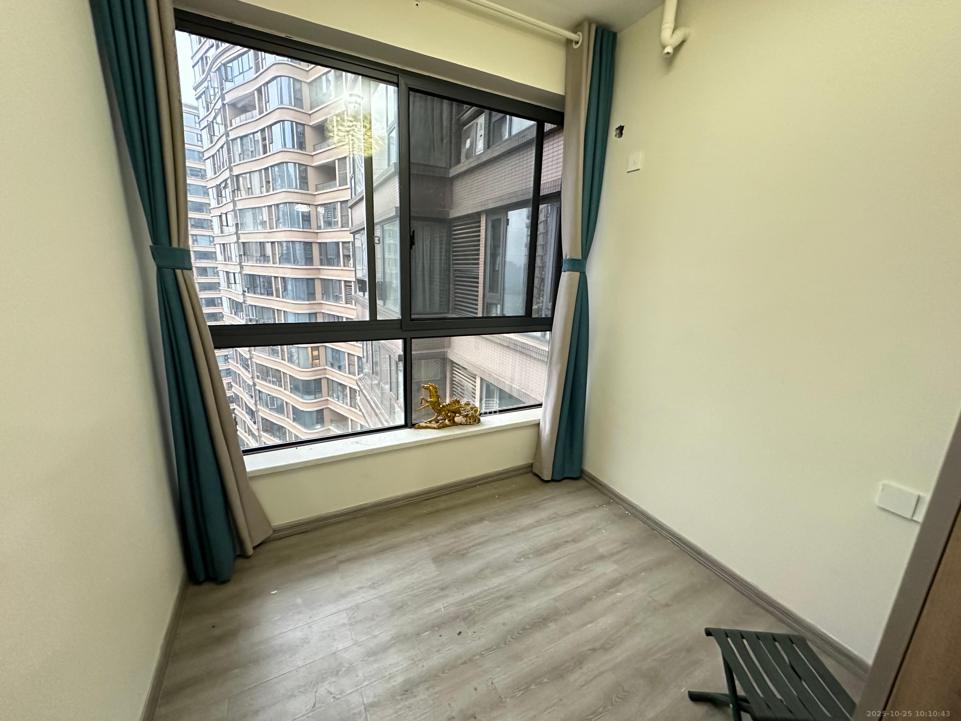 湘江雅颂居  3室2厅1卫    3000.0元/月 湘江雅颂居  3室2厅1卫    3000.0元/月室内图