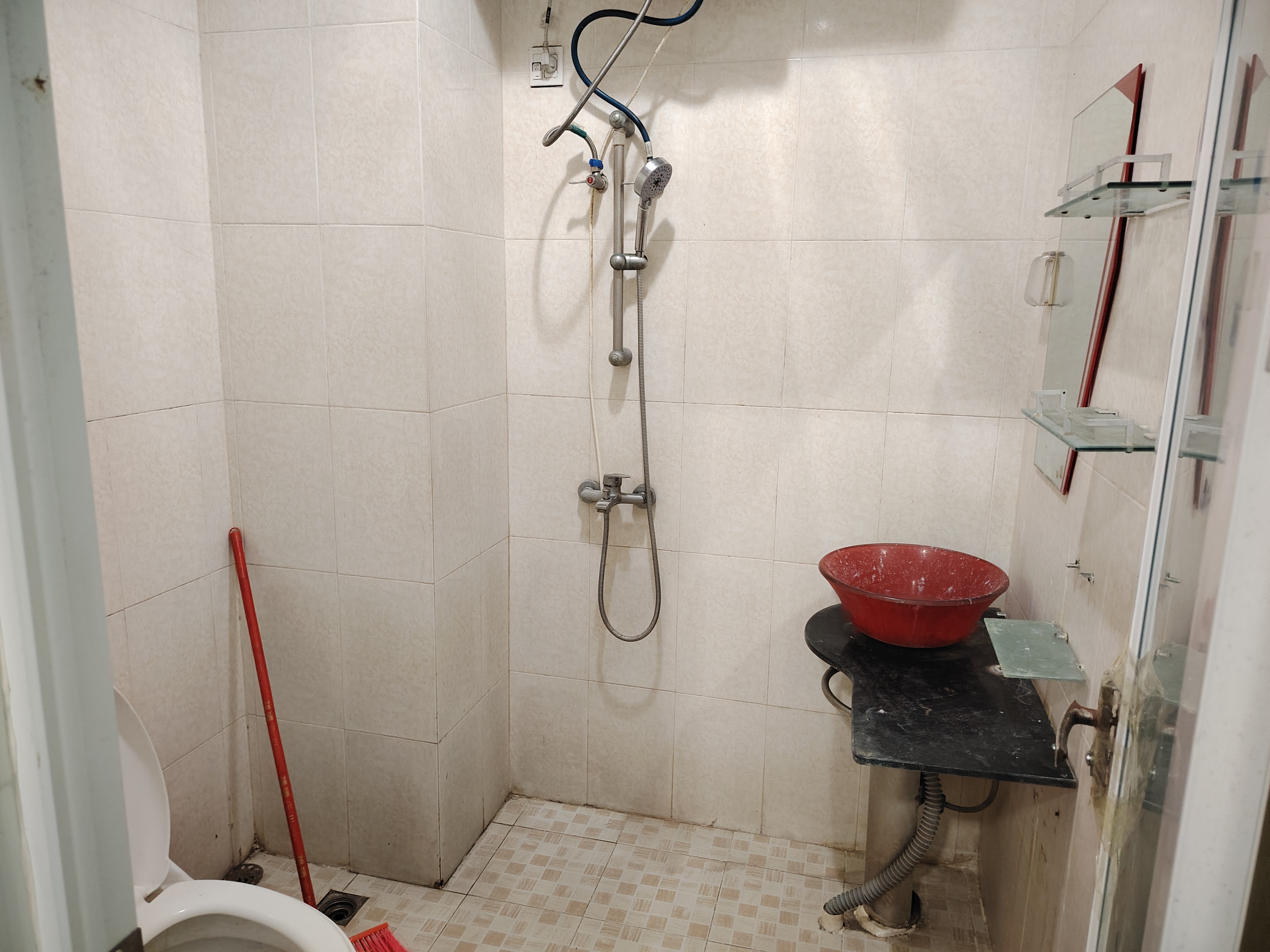 蓝海佳园  2室2厅1卫    1800.0元/月室内图