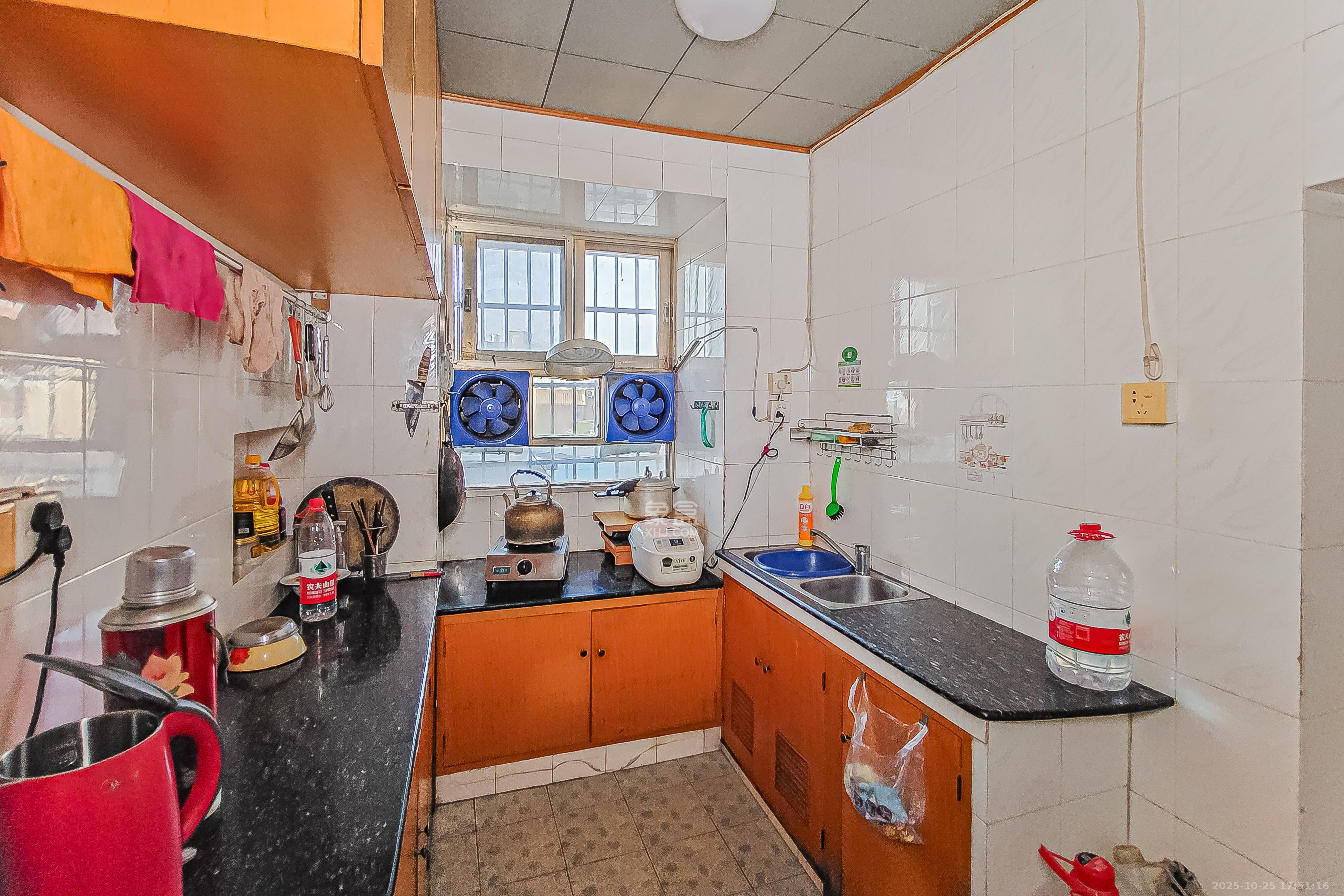 冶金厅宿舍（书院路）  3室1厅1卫    58.0万厨房