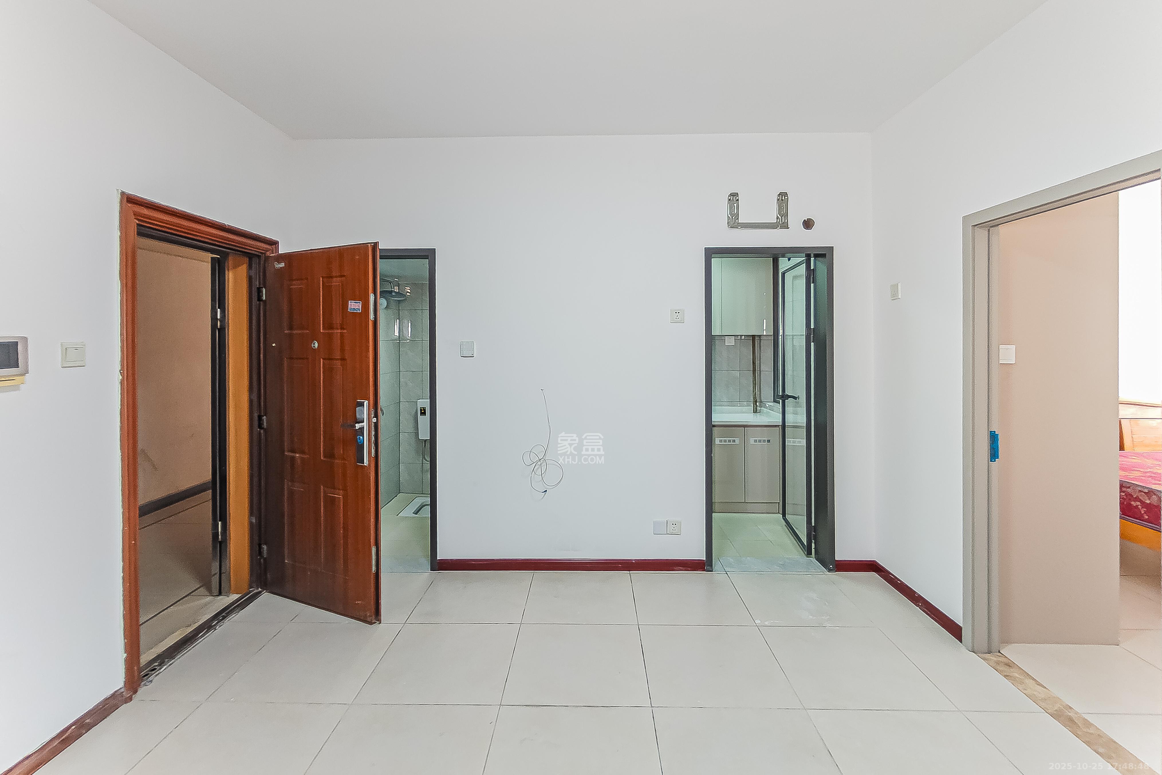 建鸿达华都（华都小户型及大华写字楼）  1室1厅1卫    58.0万