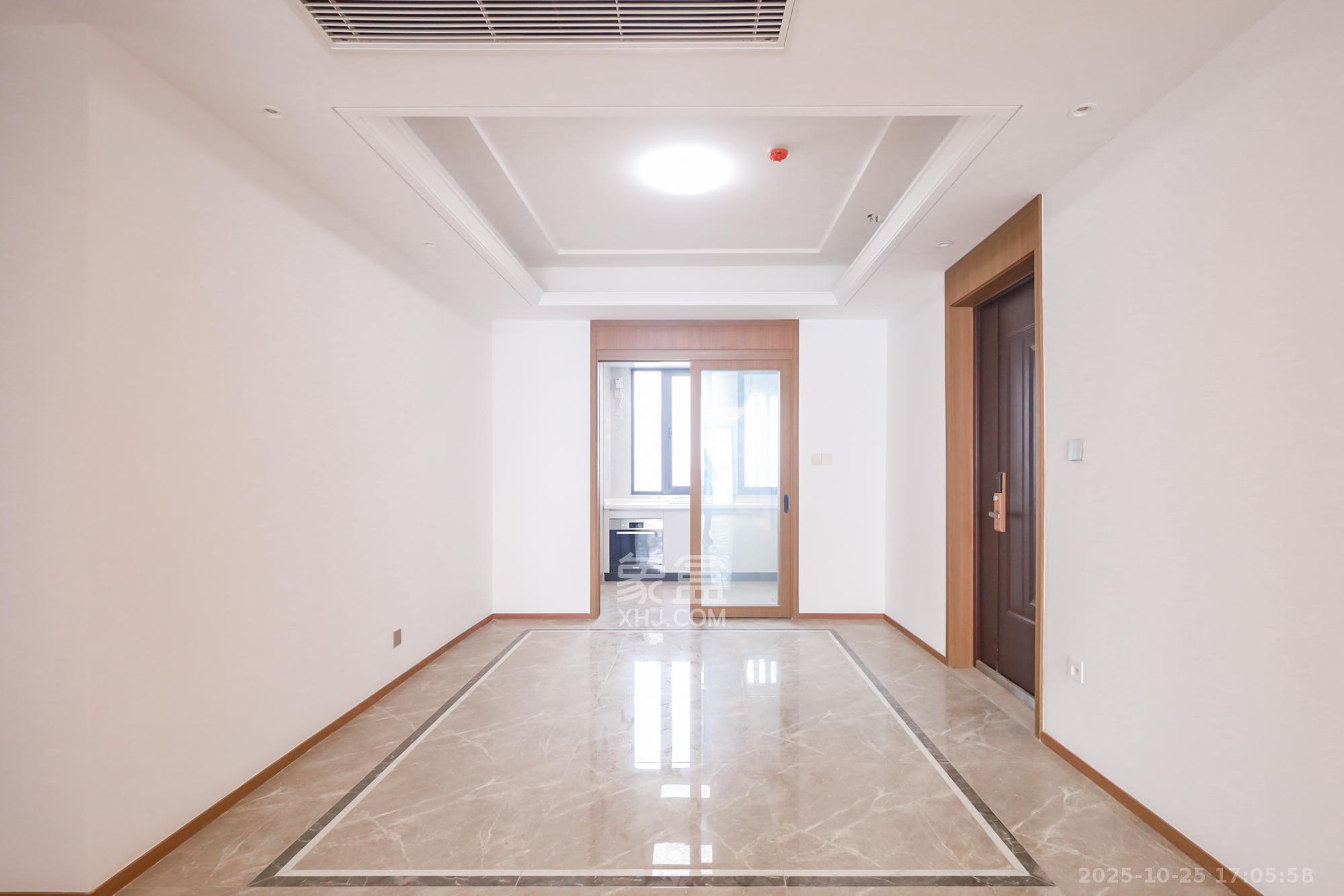 江山印  4室4厅3卫    558.0万 江山印  4室4厅3卫    558.0万其他