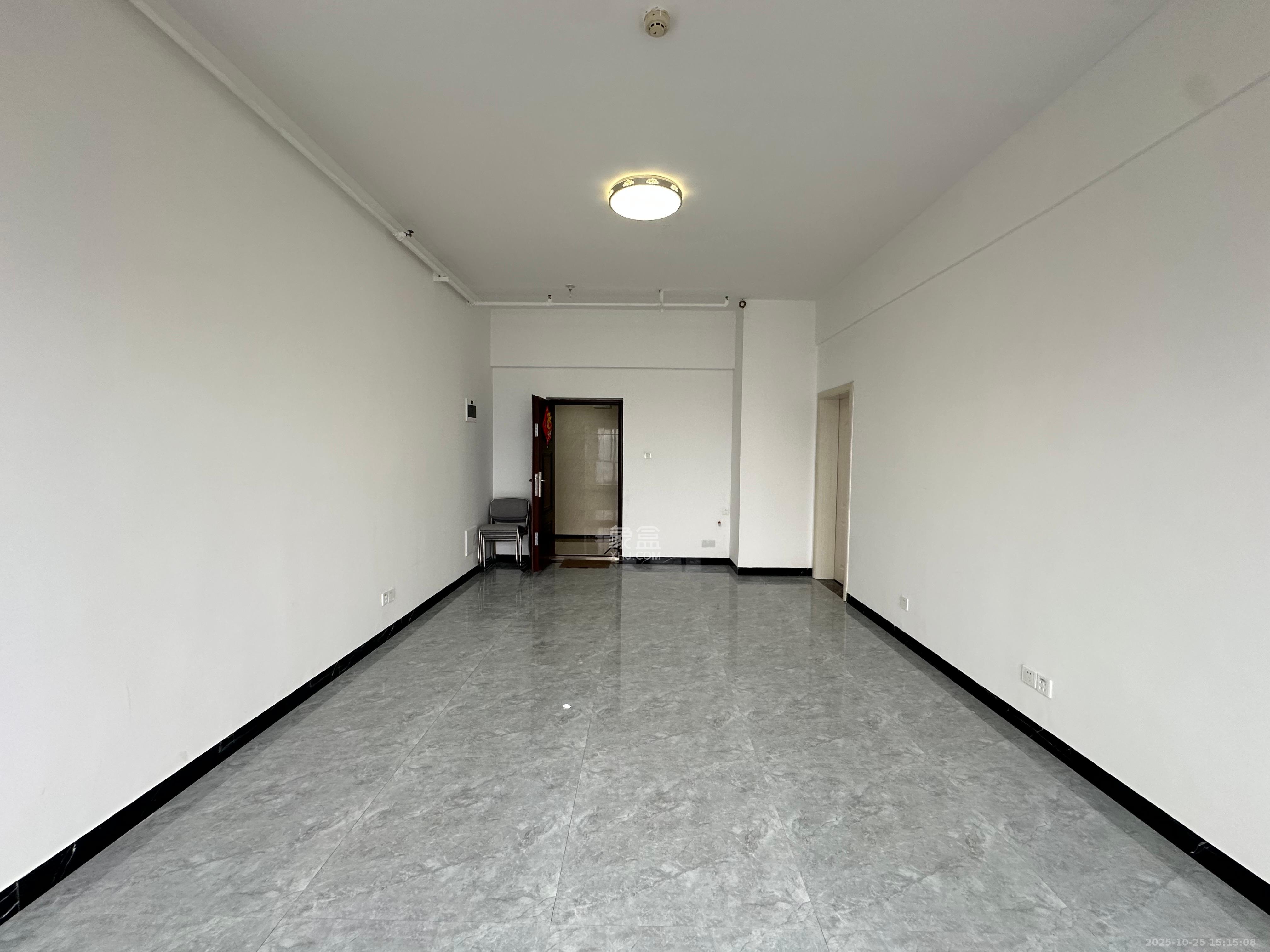 长城万悦汇  1室1厅1卫    1400.0元/月室内图