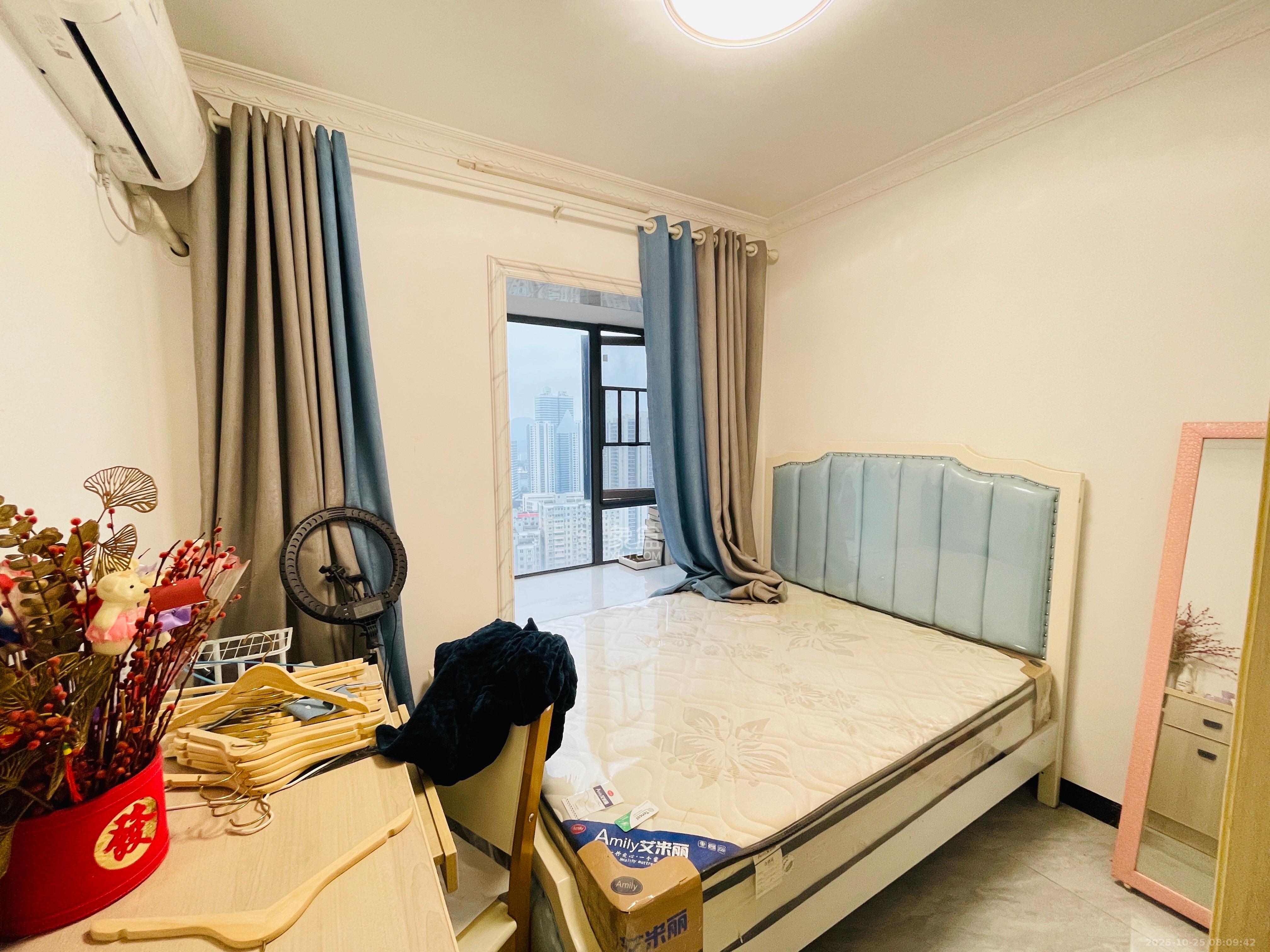 吉泰园安置小区  2室2厅1卫    2600.0元/月室内图